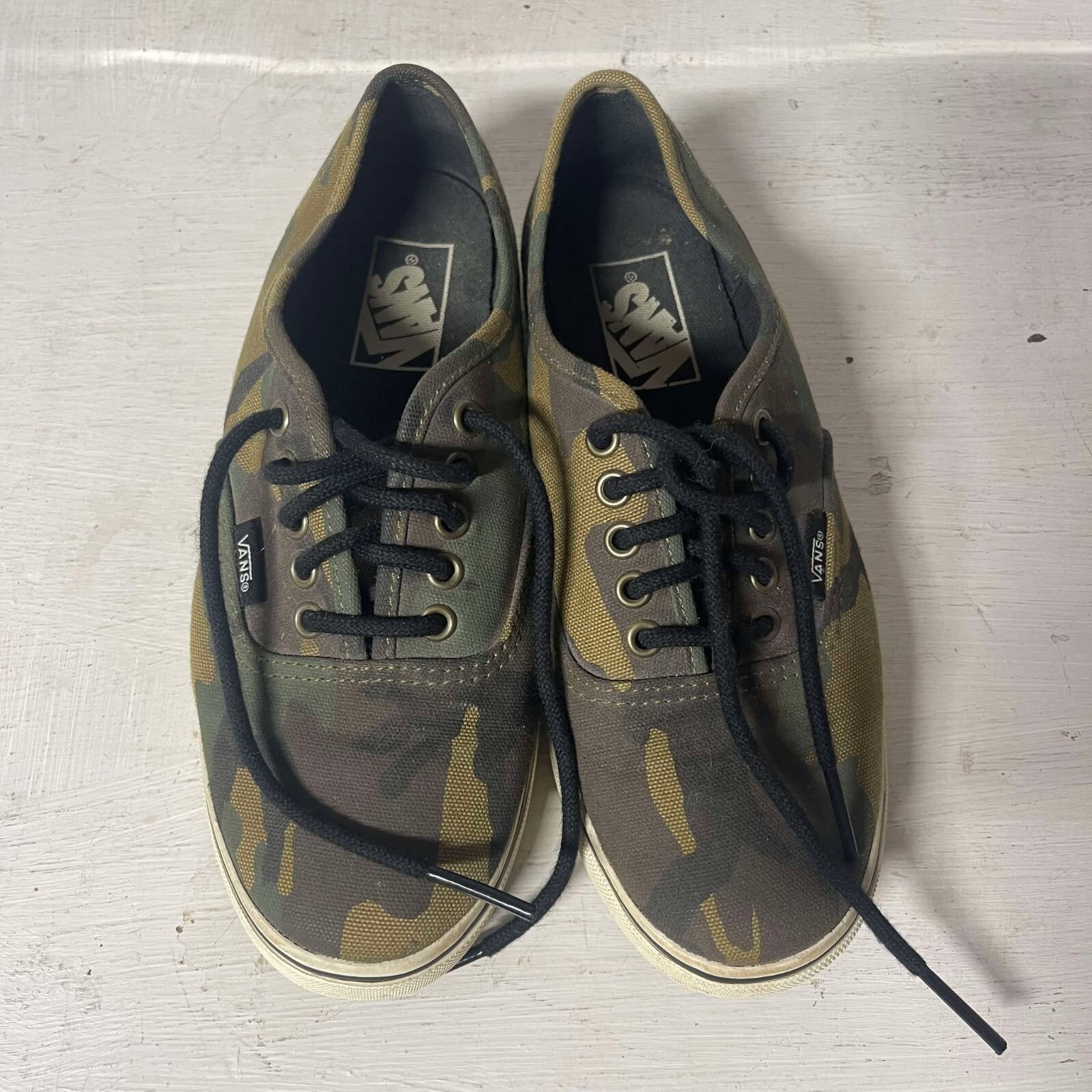 Vans Authentic Lo Pro Camo Olive Canvas Shoes Unisex Womens size 6.5 Mens size 5