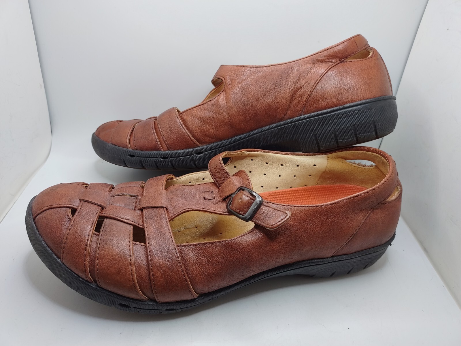 Clarks Structured Womens Brown Leather Closed Toed Sandel Shoes Size 10N Used