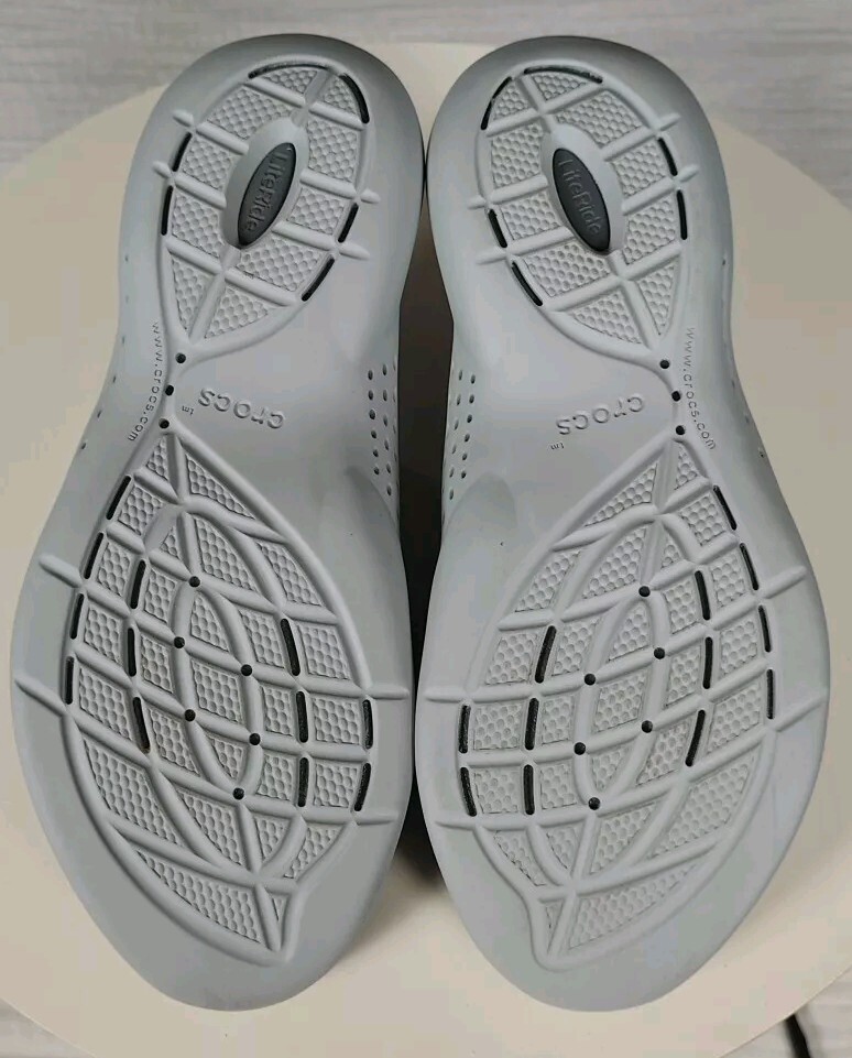 Crocs Literide 360 Pacer Women’s 8 Black Gray Lace Up Shoes Sneakers 206705