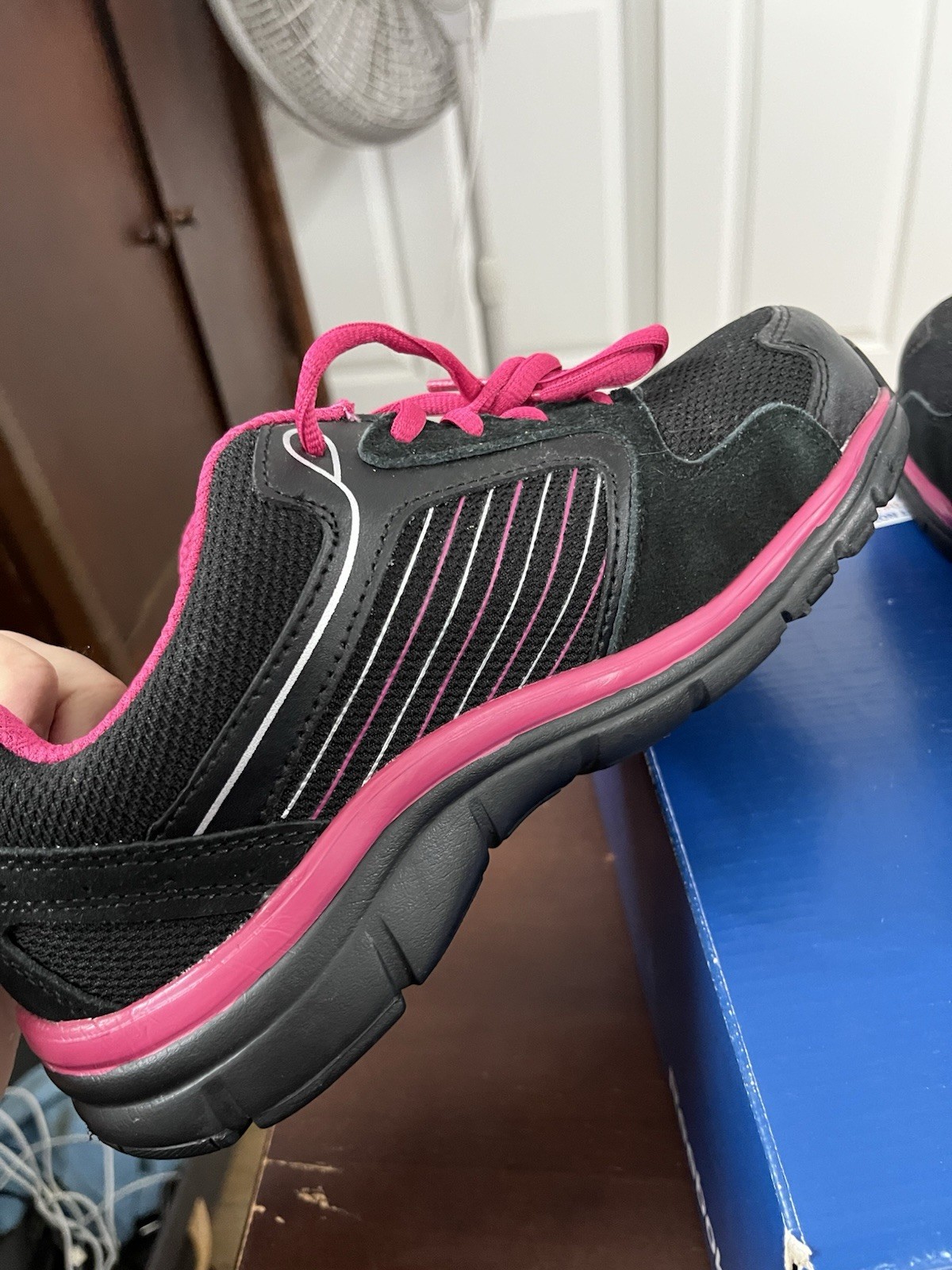 Reebok Work ANOMAR Safety Composite Toe Shoe Women’s 6.5 RB454 Black Pink NIB