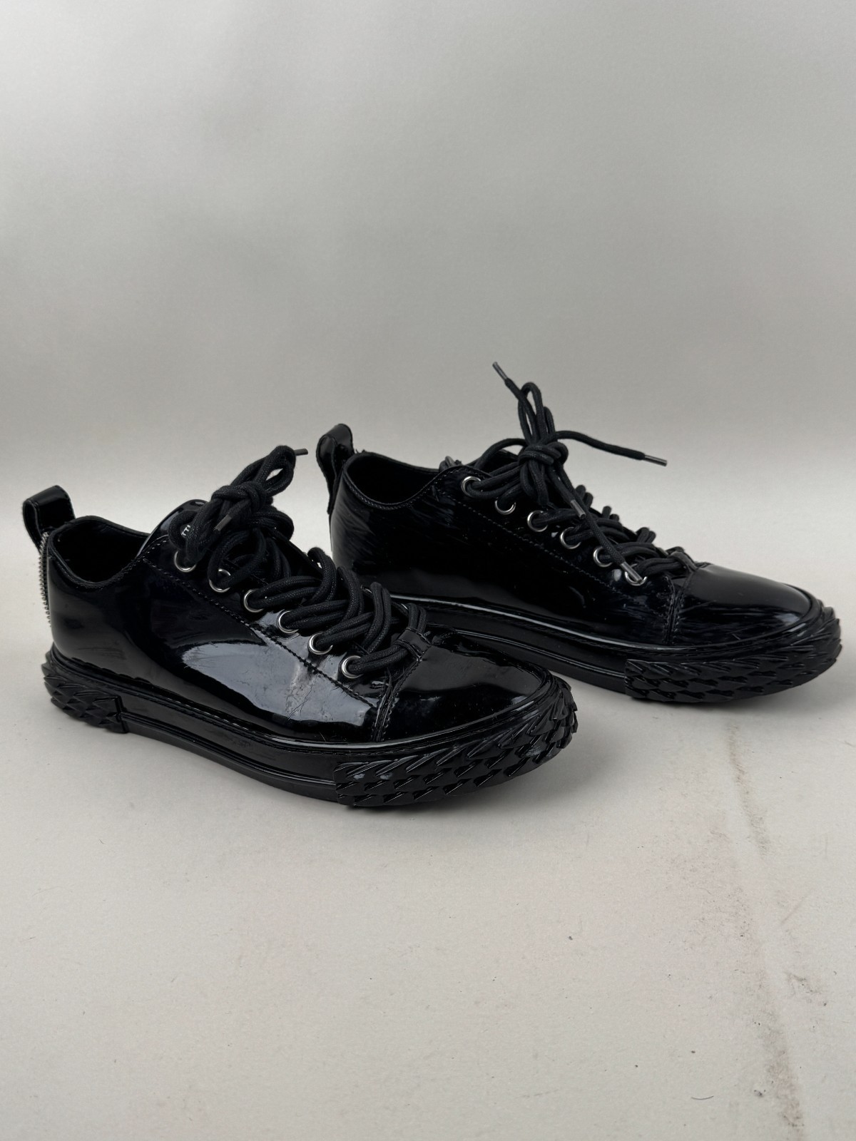 Giuseppe Zanotti Low-top Bladder All Black Sneakers Size: 42.5 US 9.5