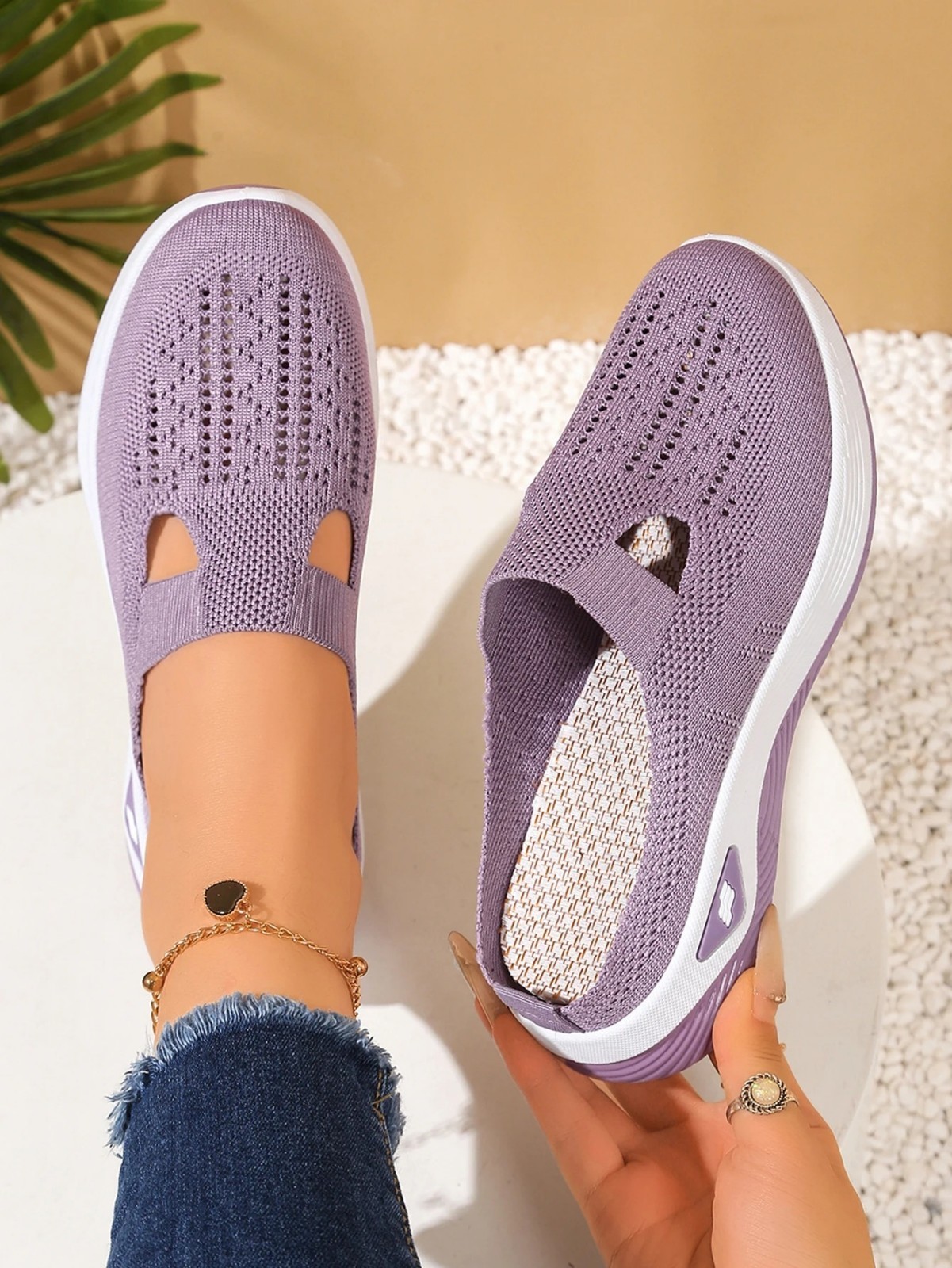 Women Mesh Slip On Walking Shoes Breathable Comfort Casual Sneakers Flats