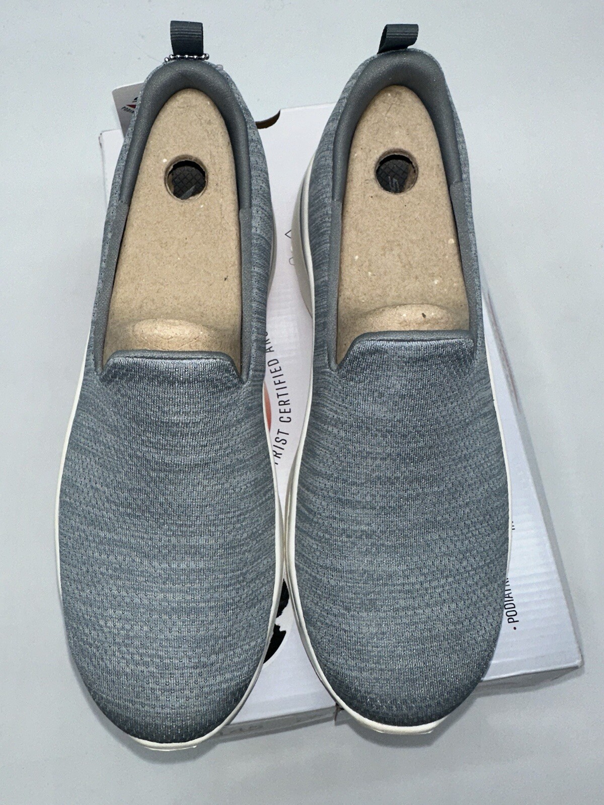 Tried On Skechers Women’s Go Walk Arch Fit Jersey Slip-On Sz 10 Grey