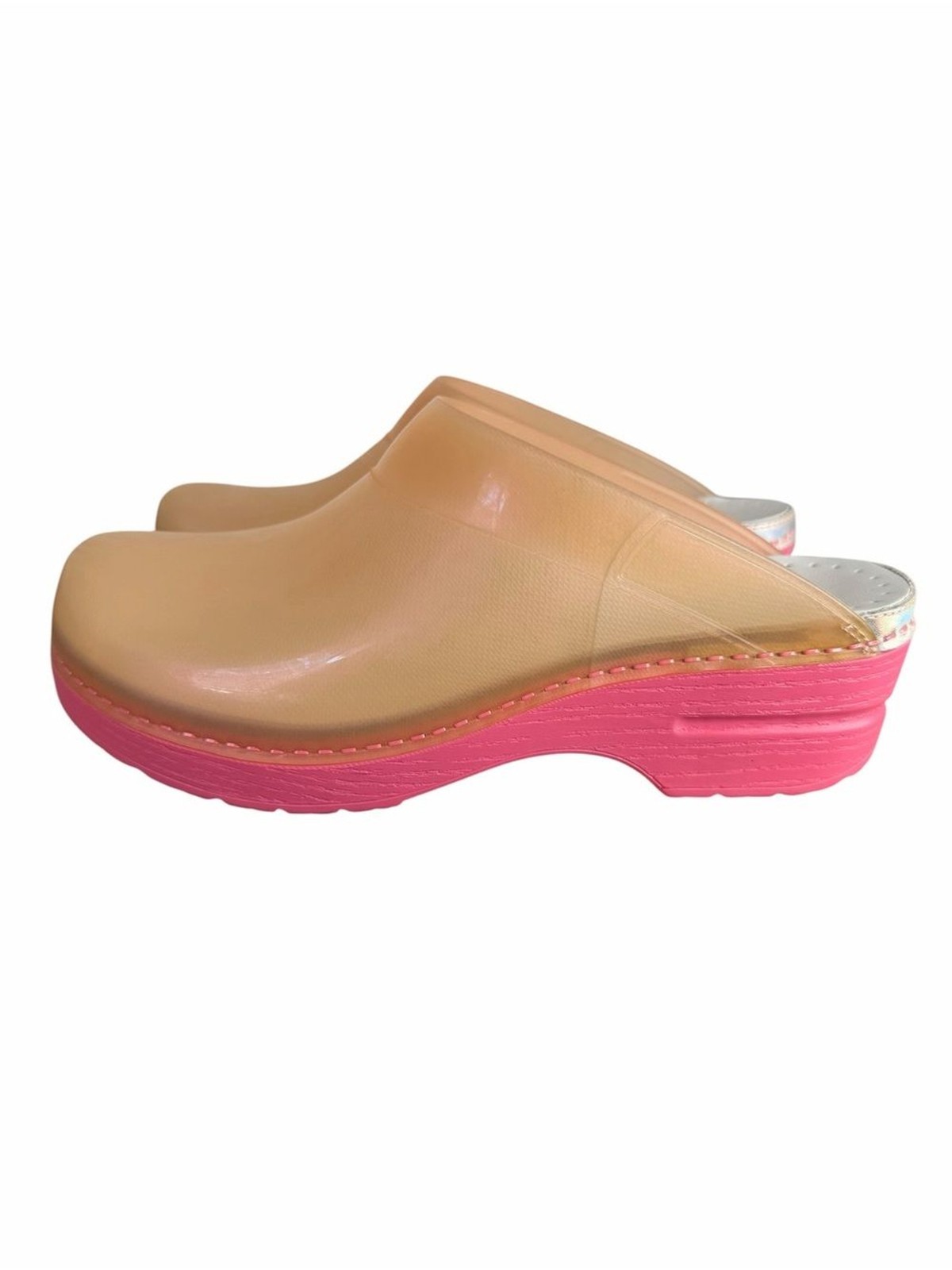 Dansko Sonja Clogs size 40 9.5 to 10 Coral Translucent Pink Sole Nursing Shoes