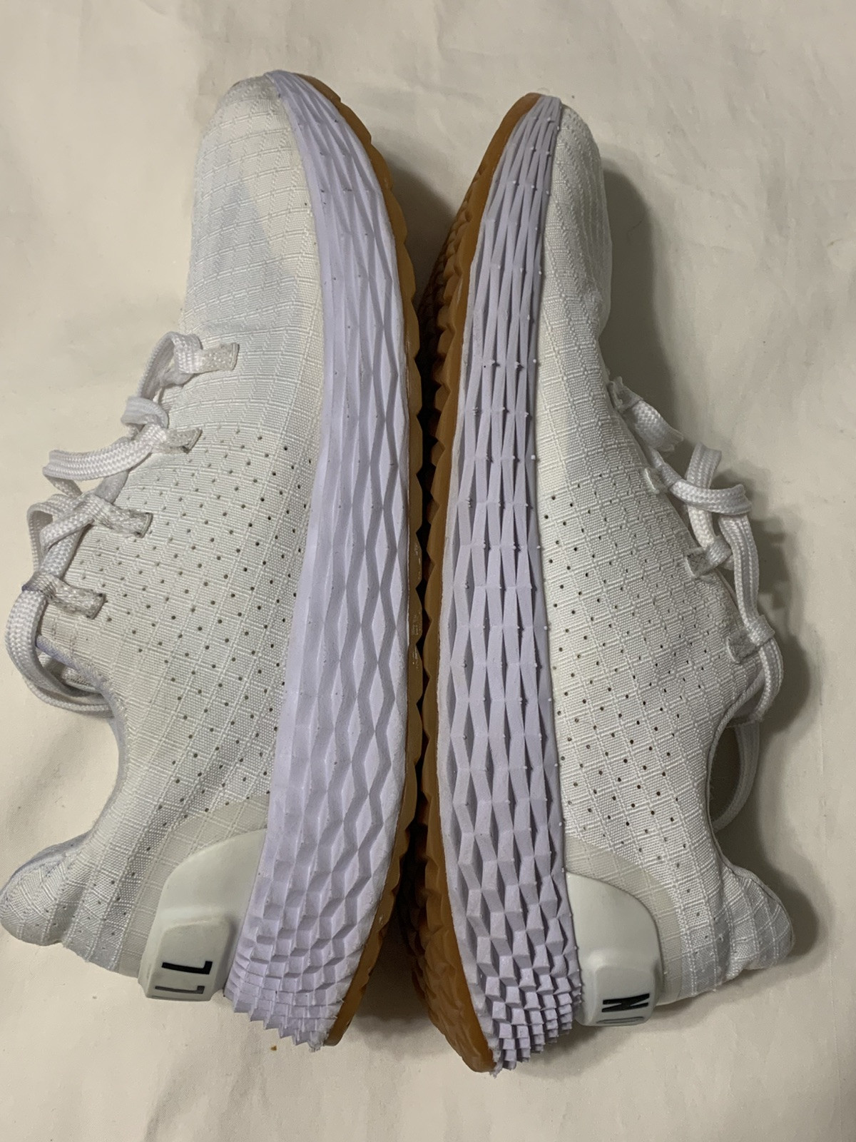 NOBULL Unisex Ripstop Runner Training CrossFit White W 7 M 5.5 Lifting Sneakers