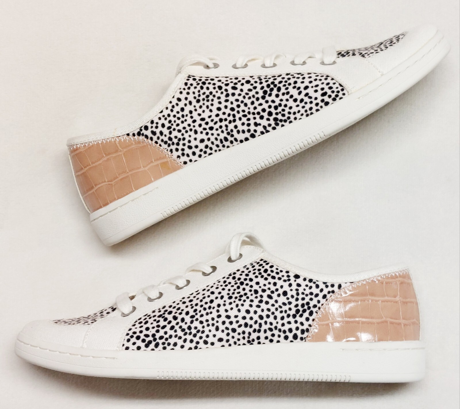 Dolce Vita Neza Lace Up Sneaker Black White Spotted Canvas Size 8.5