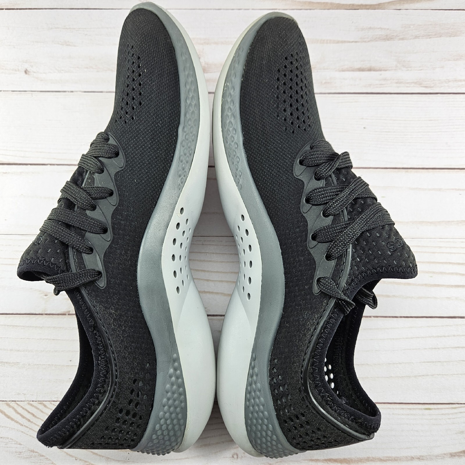 Crocs Shoes Womens Size 10 Black LiteRide 360 Pacer Lace Casual Sneakers 206705