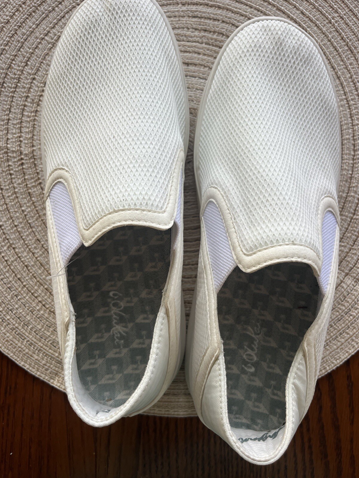 Olukai Ki’ihele White Slip On Sneakers Comfort Shoes Women’s Size 7 Activewear