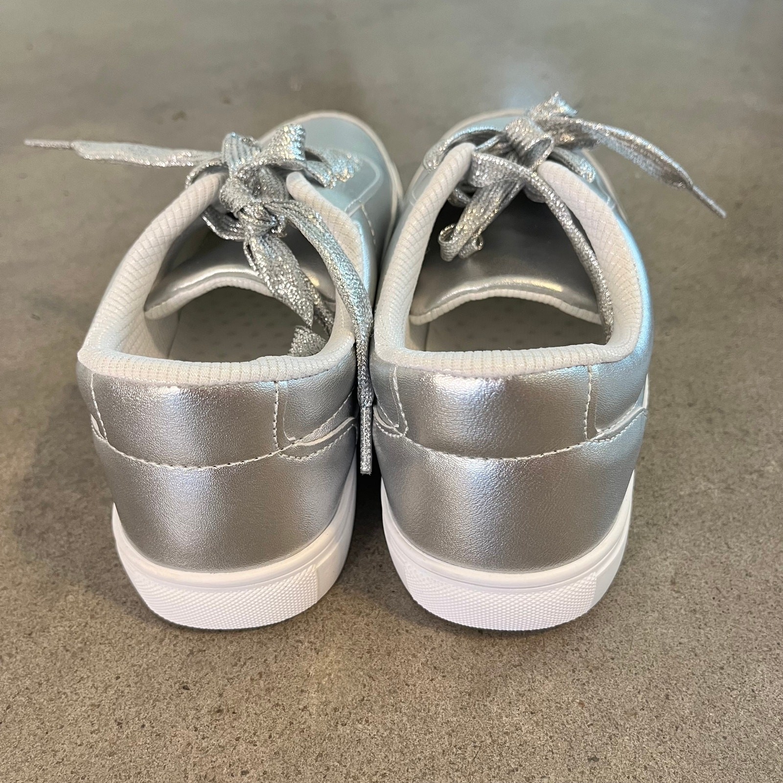 Metallic Silver Fashion Sneakers Womens size 7 shoes NEW