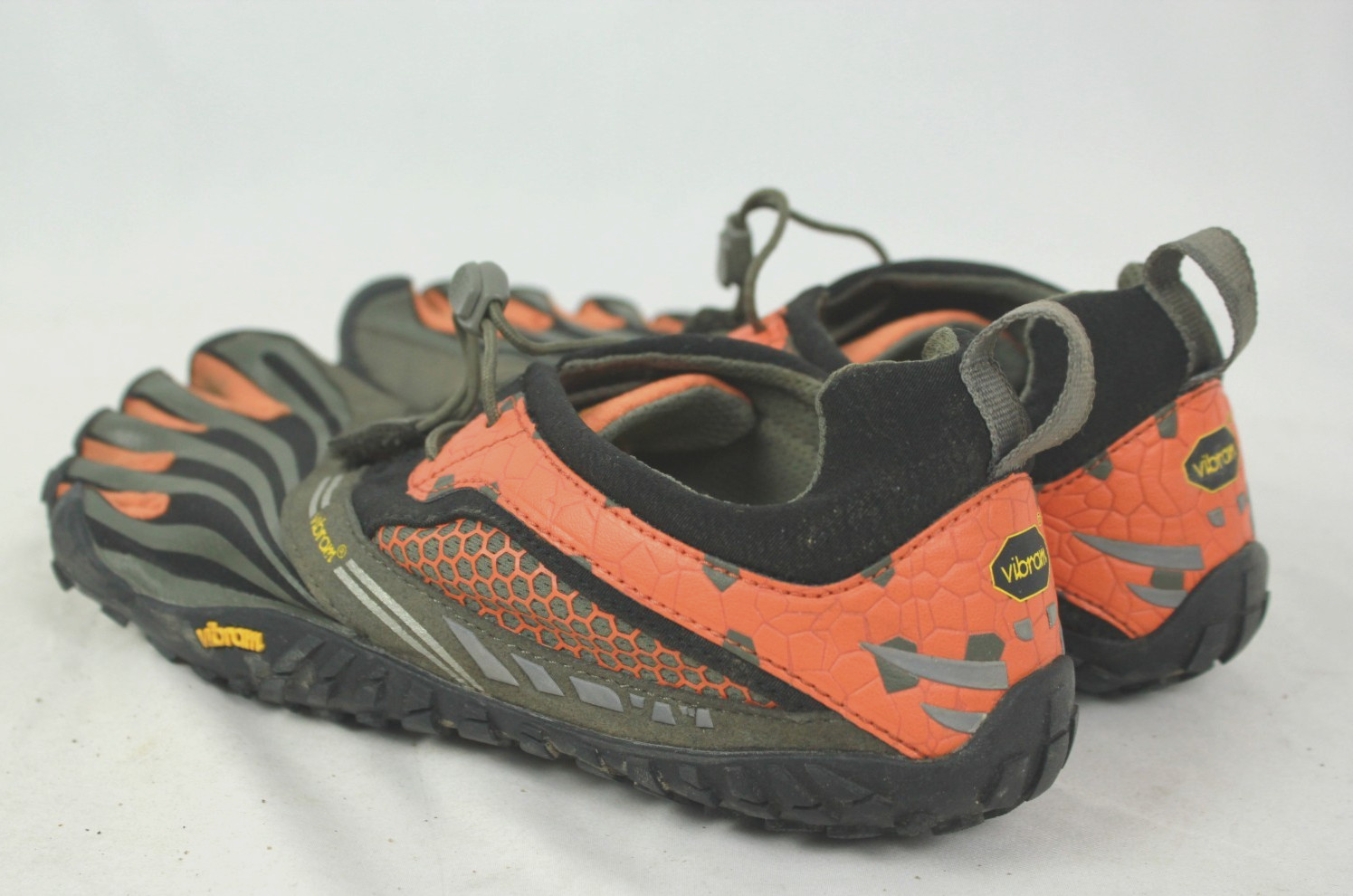 VIBRAM FIVE FINGERS SALMON WATER SHOES SANDALS SIZE 40 VGC!