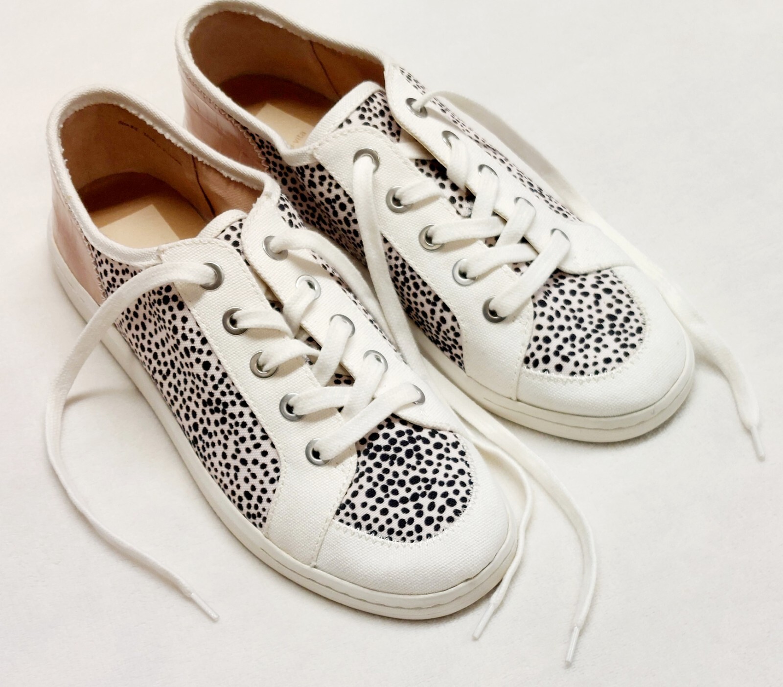 Dolce Vita Neza Lace Up Sneaker Black White Spotted Canvas Size 8.5