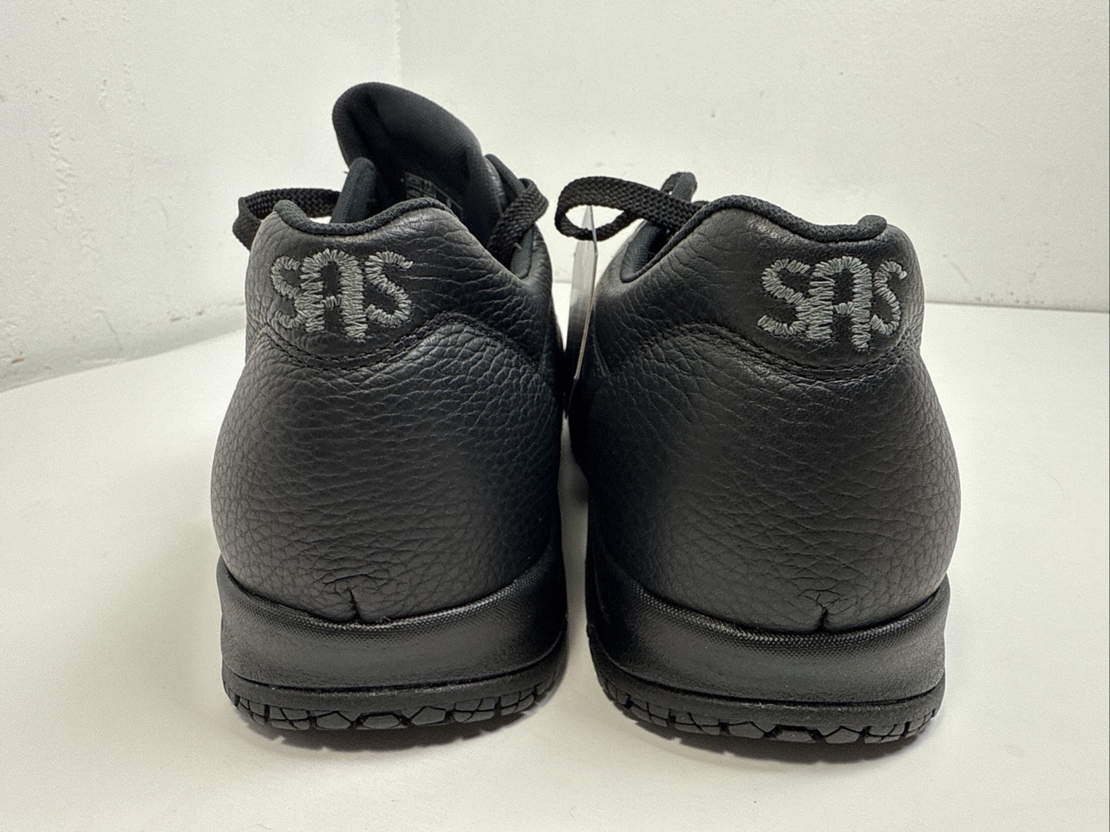SAS Women’s Liberty Non Slip Lace Up Shoes Size 9 WW