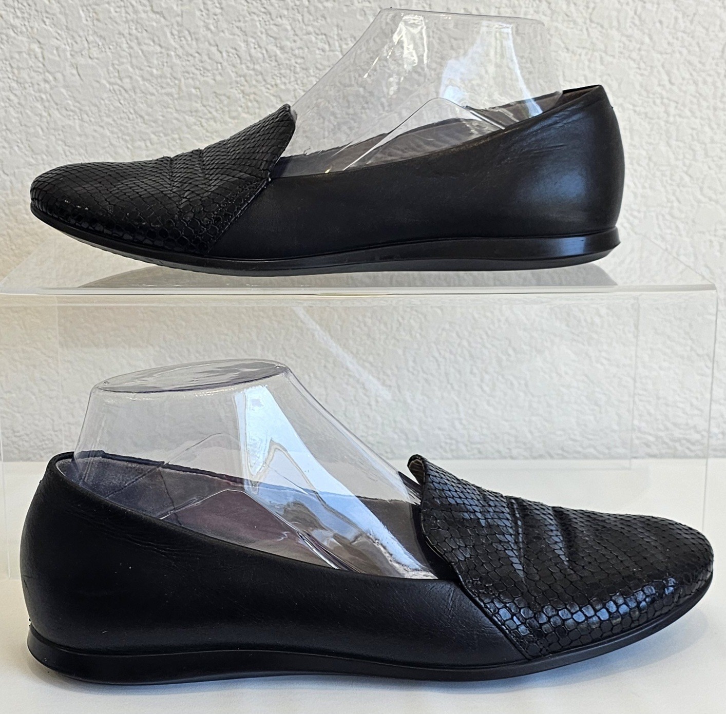 ECCO Women’s Black Leather Slip On Loafers Snake Embossed Comfort Shoes EU 39