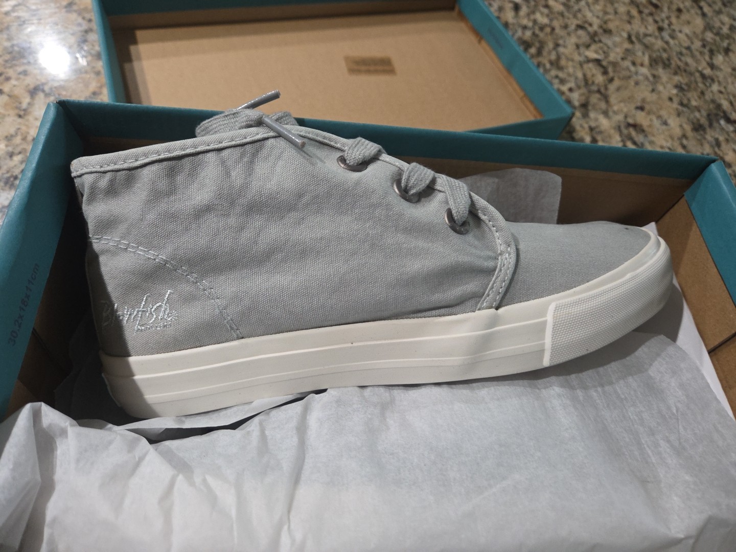 Blowfish Malibu Women’s MAGGS Gray Color Washed Canvas ZS-0071, US 6.5