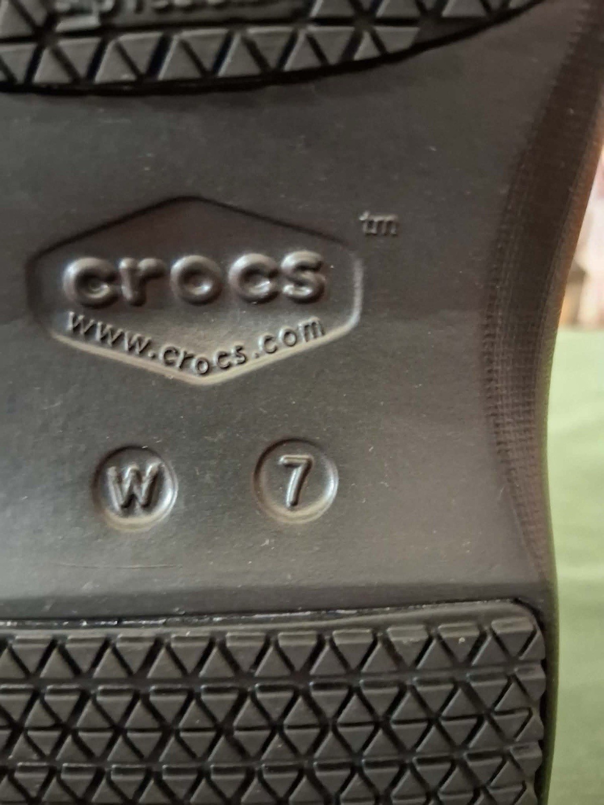 CROCS Neria Pro II Graphic Print Slip Resistant Slip-On Work Nurse Clogs