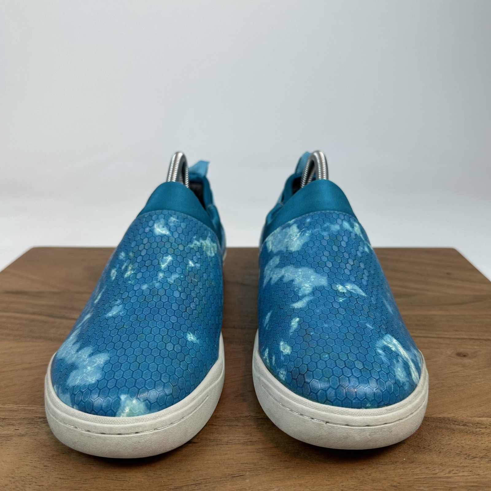 Womens Softwalk Maya Lifestyle Teal Spotted Leather Pull On Sneakers Size 9.5 M