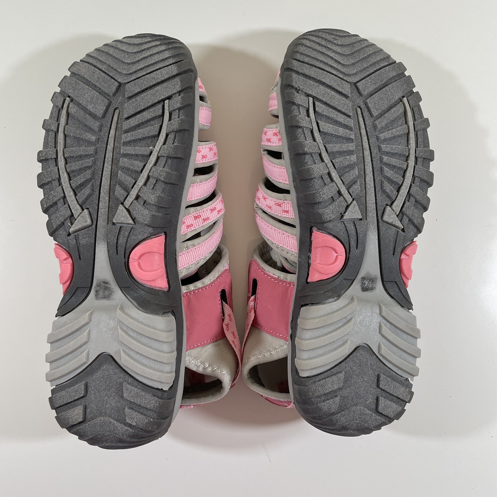 Women’s Sports Hiking Walking Sandals Size 6 Breast Cancer Awareness Pink/Gray