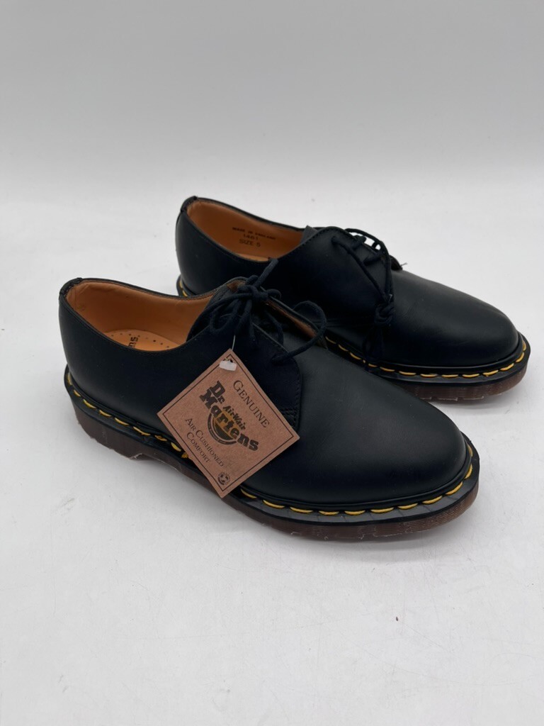 Dr Martens Women’sBlack Smooth Leather Oxford #1461 Shoes Sz 5 no box NWT