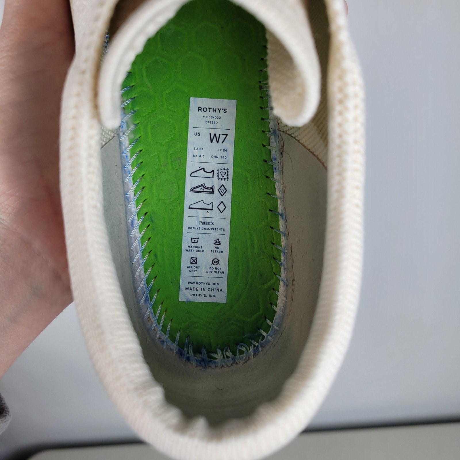 Rothy’s The Lace Up Sneakers Blonde Cream Off White Size 7