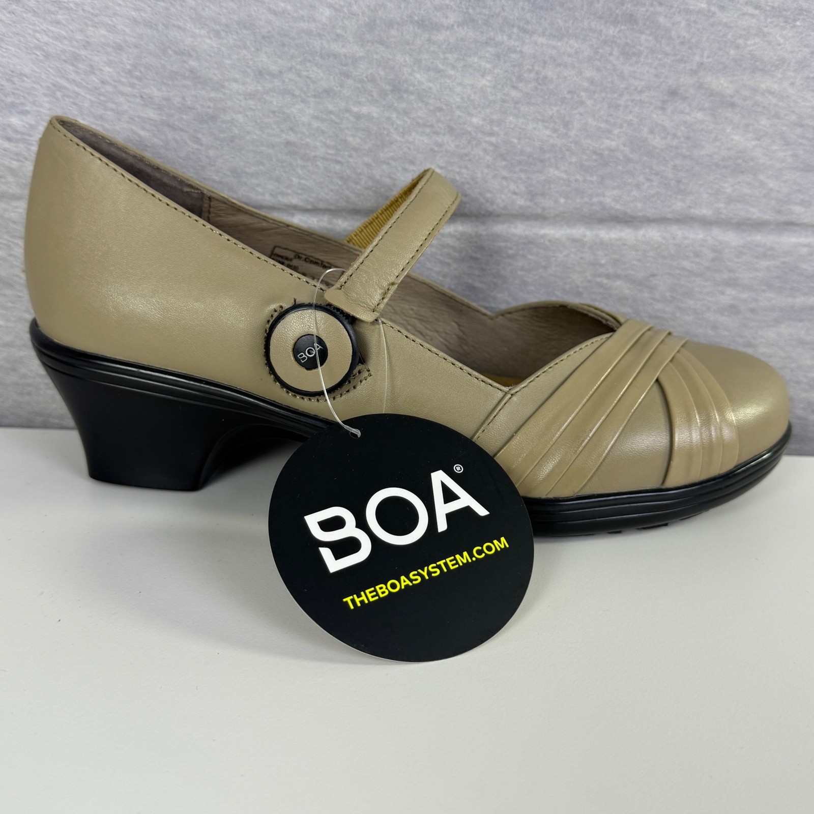 Dr. Comfort Cindee Leather Mary Jane Shoes BOA Adjustable Beige Comfort 7.5M