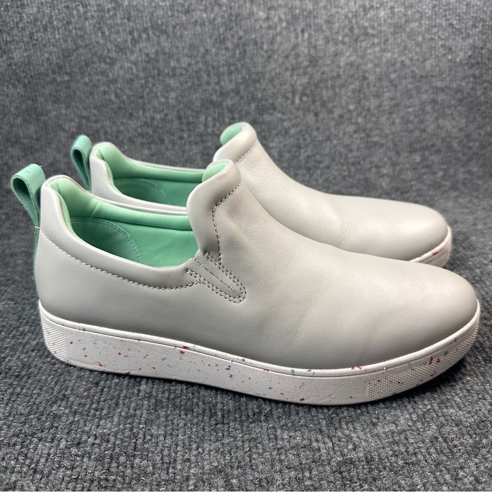 FitFlop Women’s Rally Leather Slip-On Skate Sneakers Soft Grey Speckle Sole 9