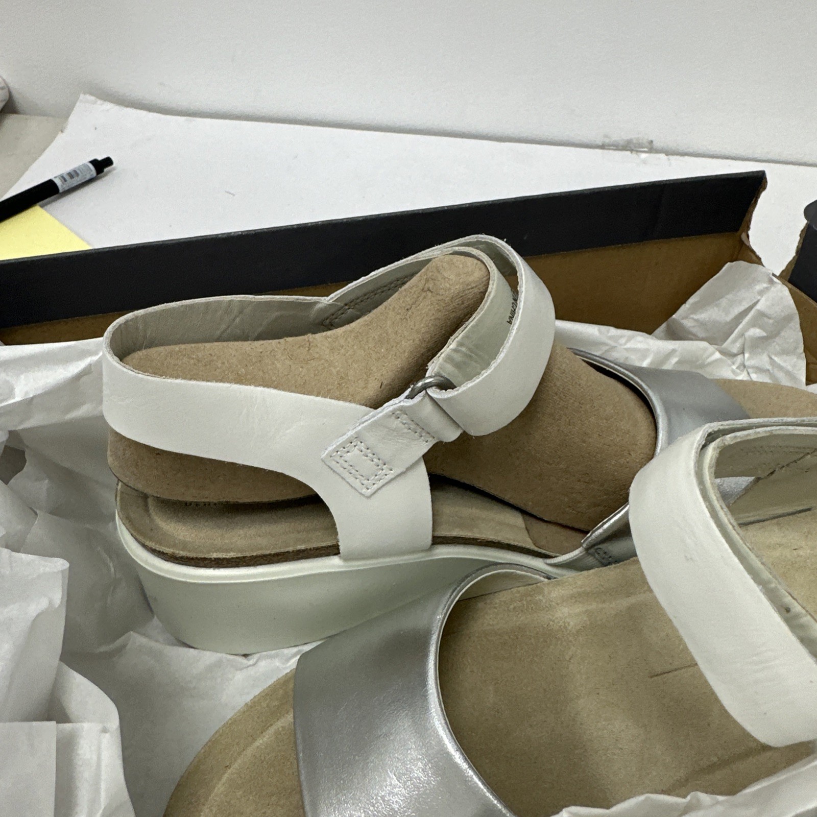 ECCO 272313 – Flowt Wedge Cork Sandals – Silver / White 60989 – Size 9-9.5