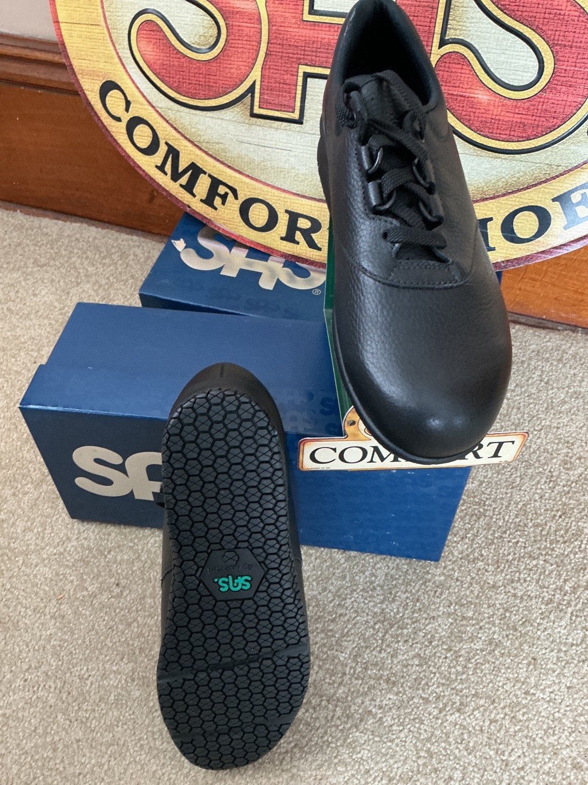 SAS Women’s Liberty . slip resistant. Black 9 Medium