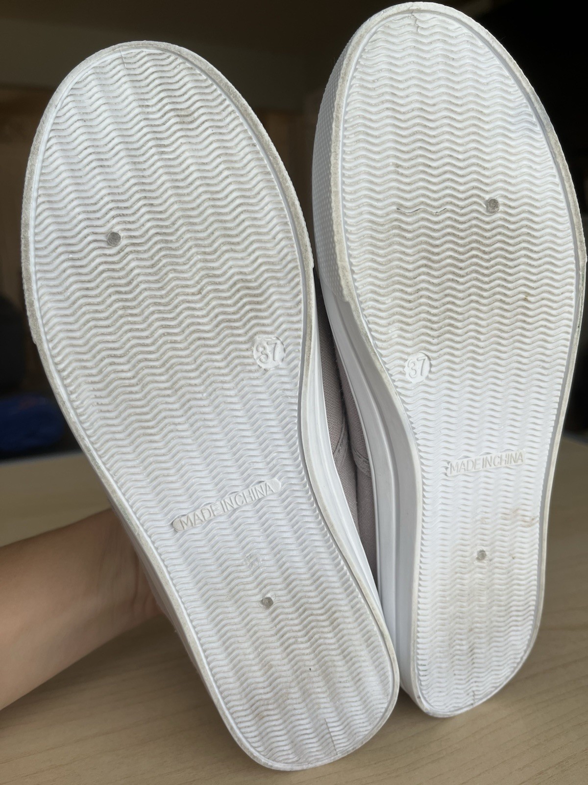 Women’s Gray and White Venus Celia Canvas Comfort Shoes Size 6 M
