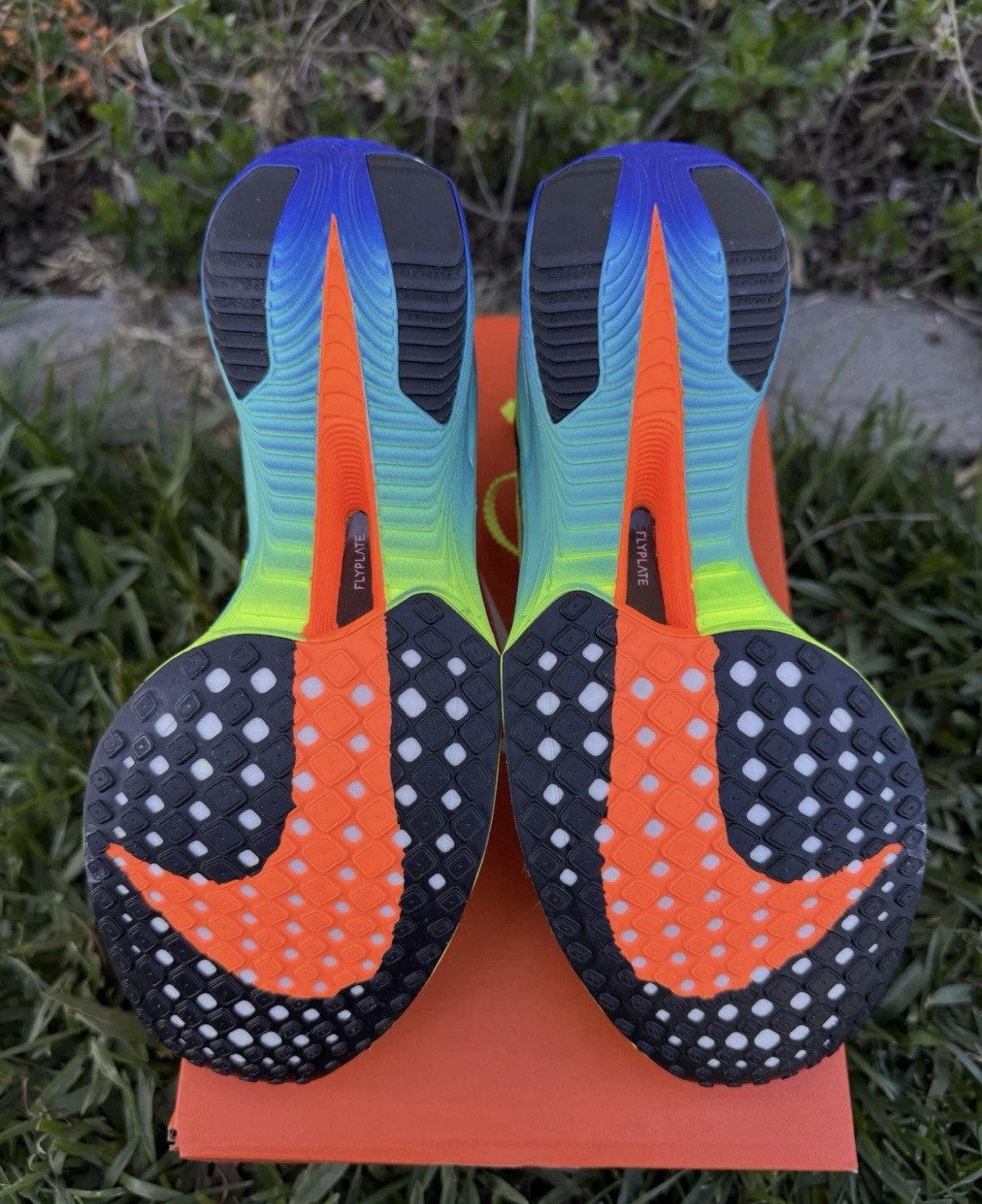 Nike ZoomX VaporFly Next% 3 ‘Fast Pack’ Volt Green DV4130-700 Sz W 6.5 M5