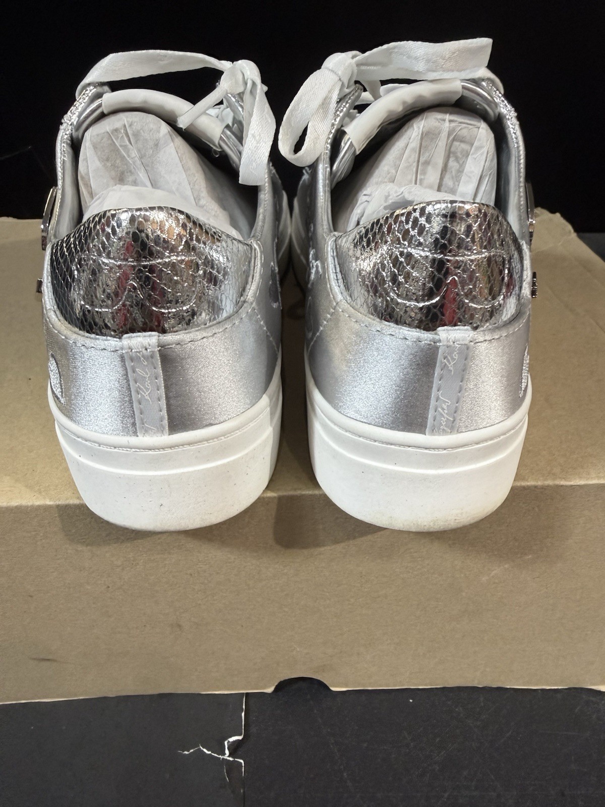 KARL LAGERFELD PARIS Cate Pins Lace-Up Platform Sneaker shoes womens size 6.5M