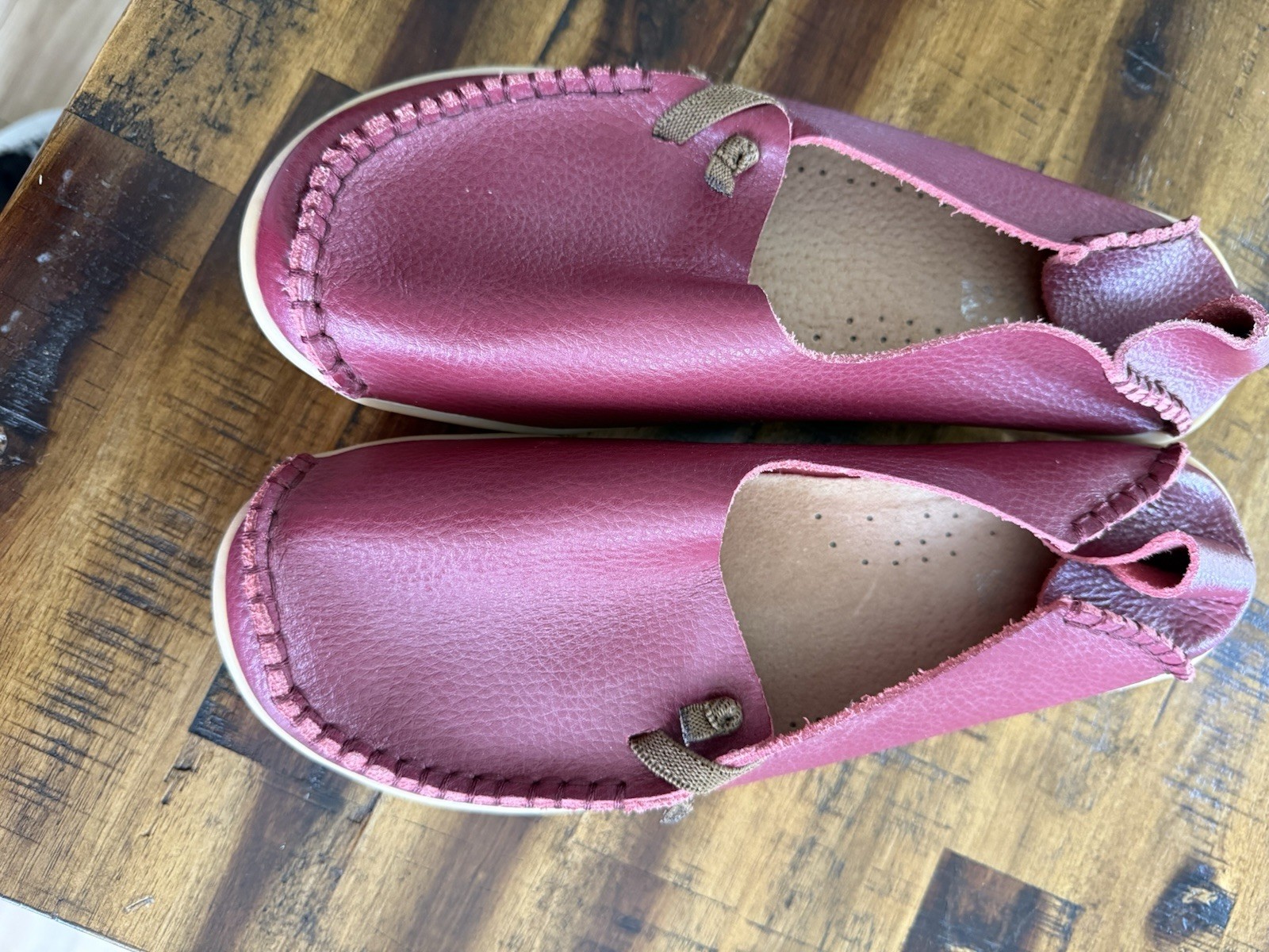 Women’s Burgundy Leather Moccasin Comfort Flats US Size 10