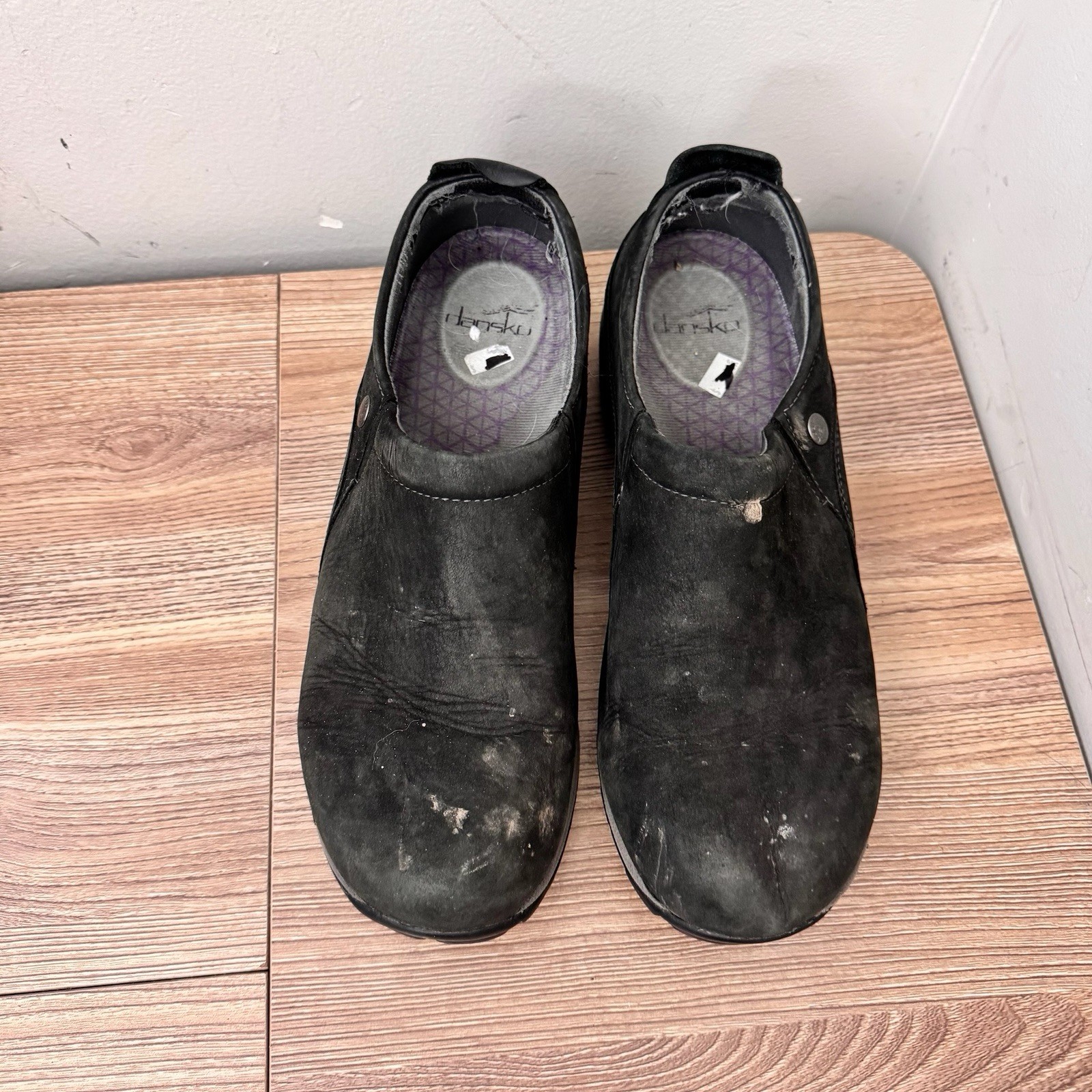 Dansko Patti Black Leather Slip On Clogs Women’s Size 9