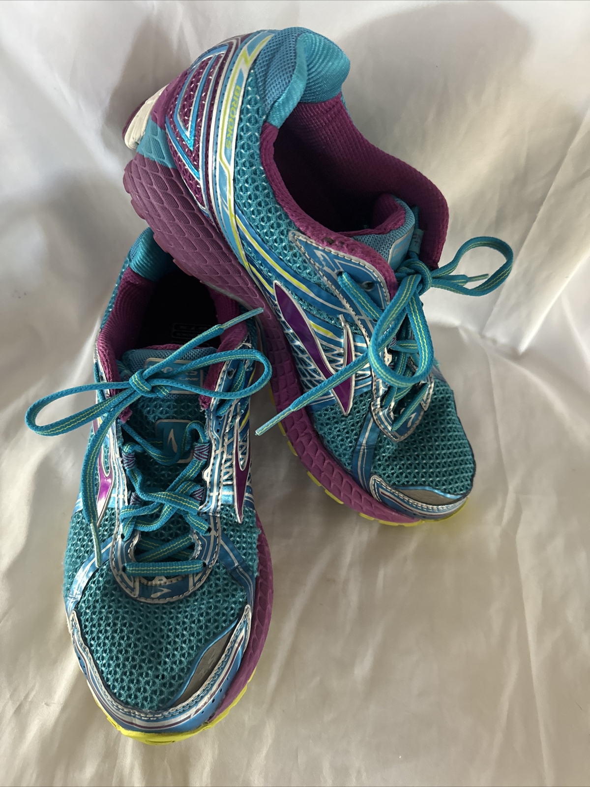 Brooks Womens Sneaker Adrenaline GTS Blue Lace Up Walking Shoe Round Toe 8.5
