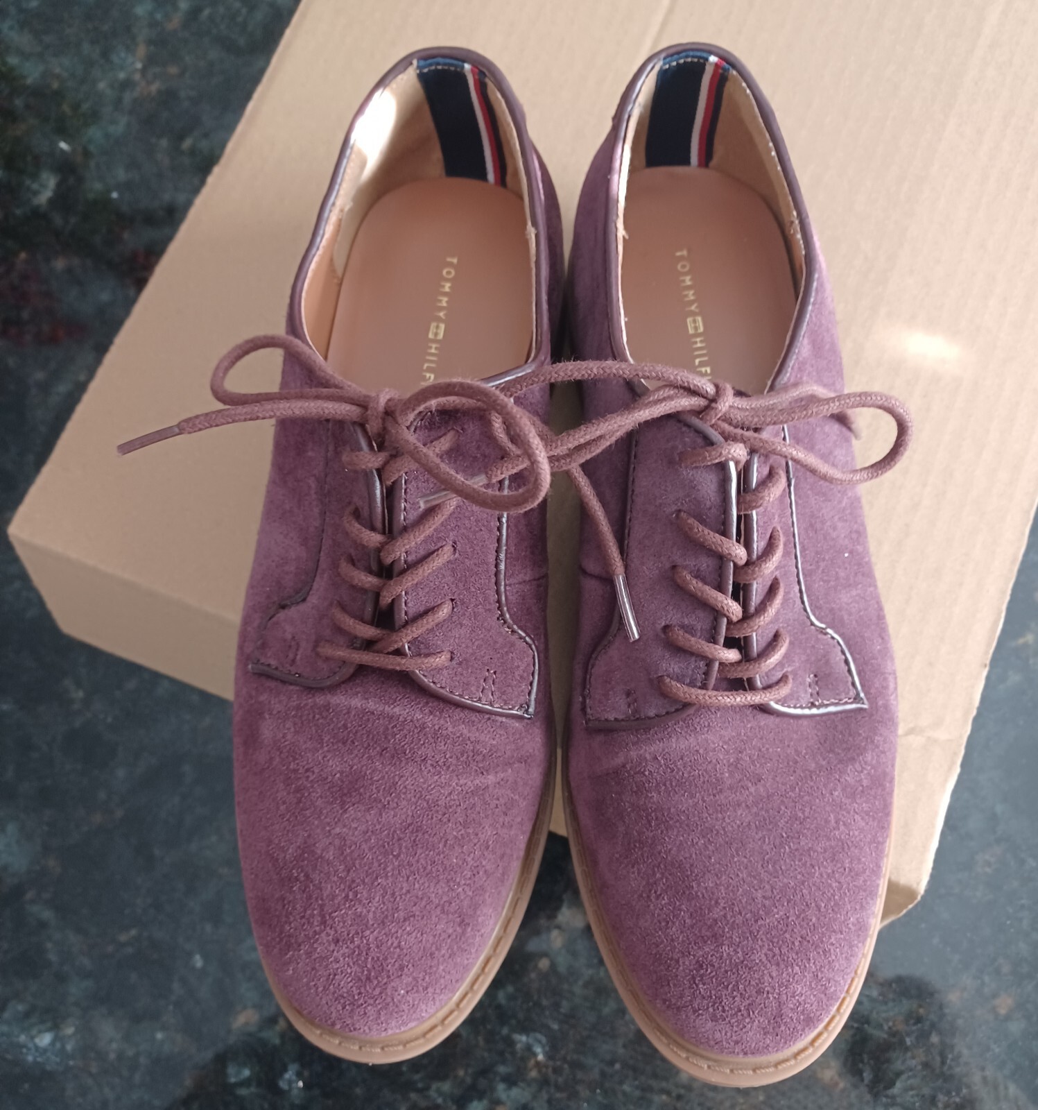 Tommy Hilfiger , Woman Size 7, Deep Purple, On Trend, Oxford Style , Suede