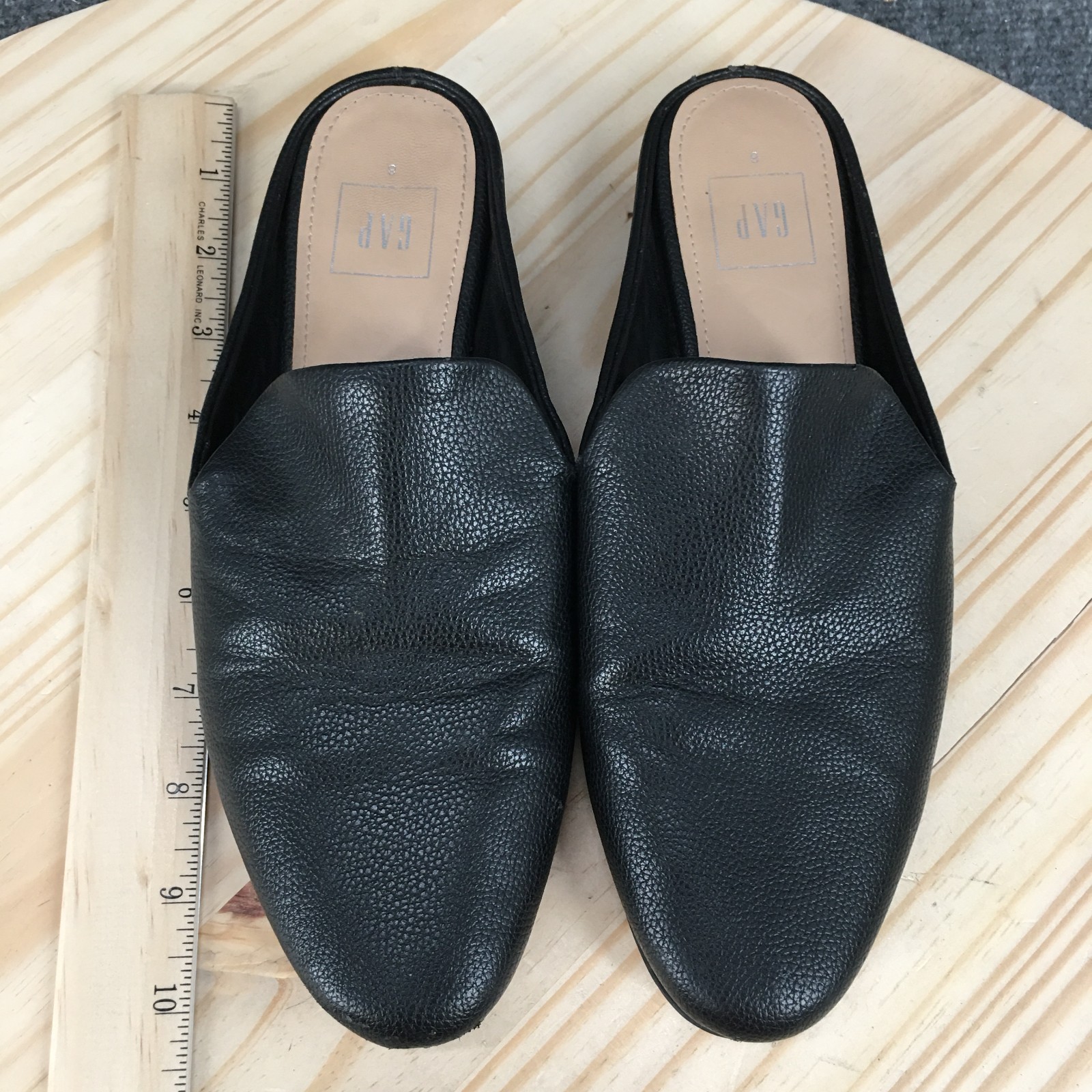 GAP Shoes Womens 8 Casual Slip On Almond Toe Flat Mules Black Faux Leather