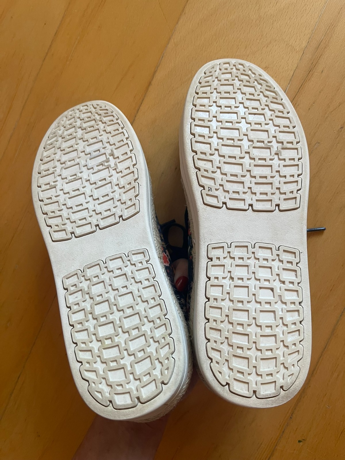 Jack Rogers Mia Floral Print Platform Espadrille Sneakers Size 9