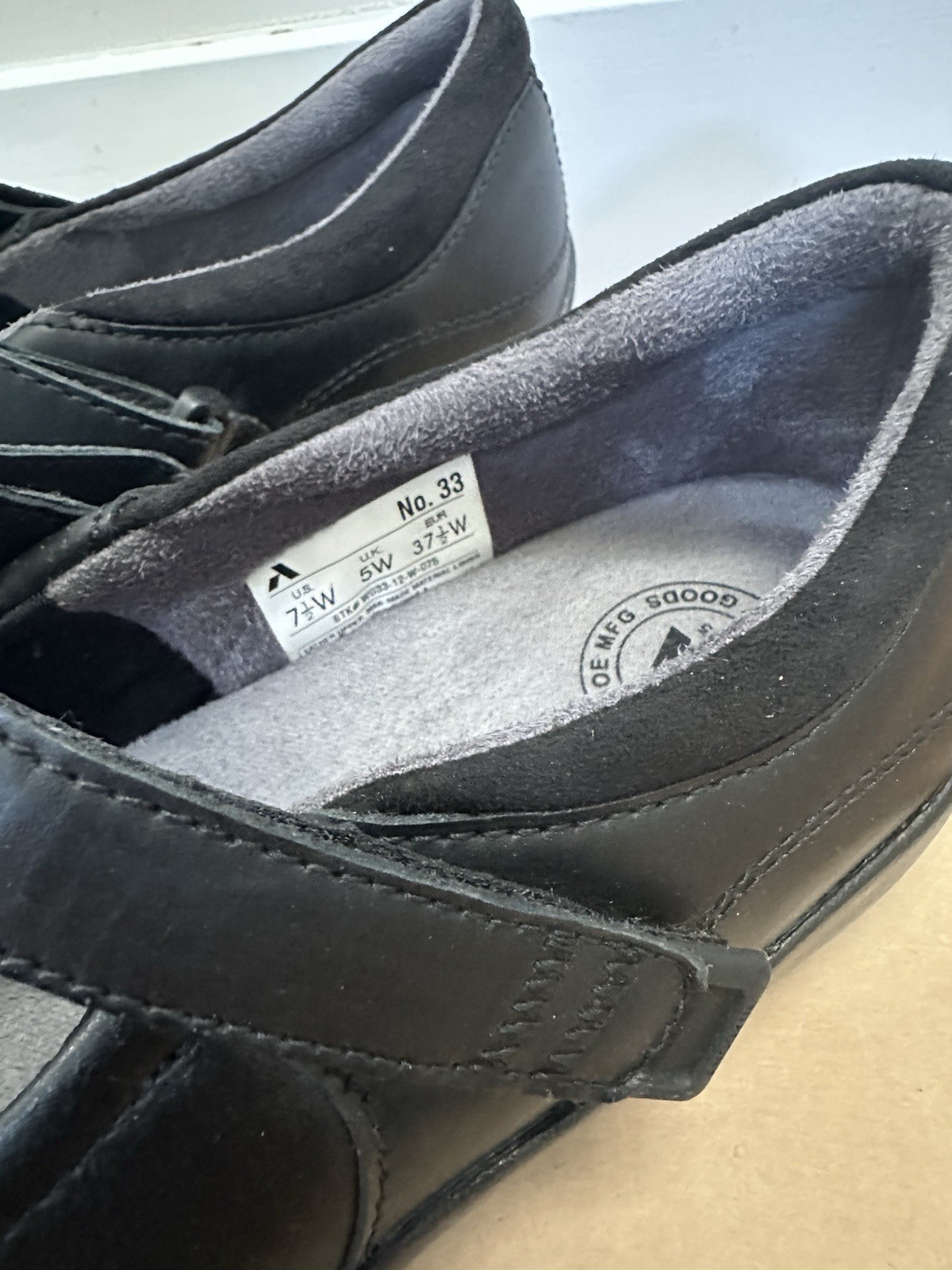 Anodyne No. 33 Casual Mary Jane Stretch Flats Black Stretch Women’s Size 7.5W