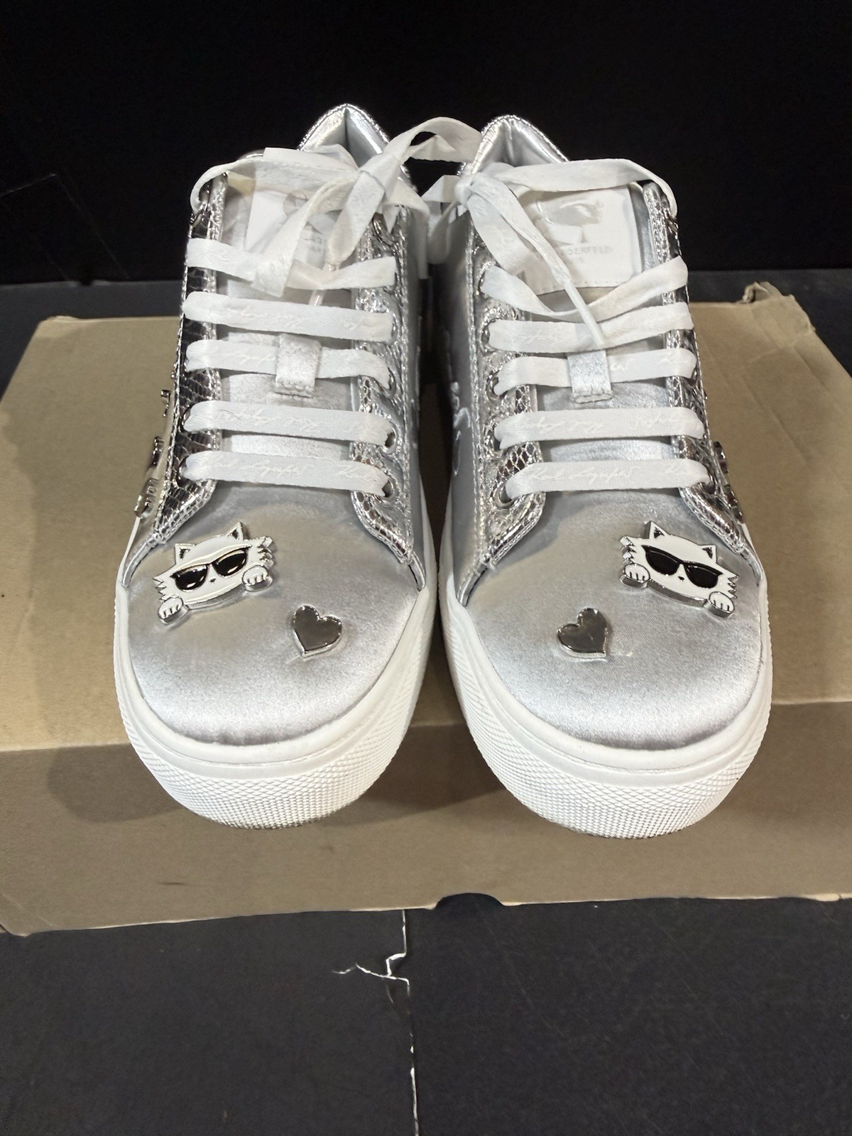 KARL LAGERFELD PARIS Cate Pins Lace-Up Platform Sneaker shoes womens size 6.5M