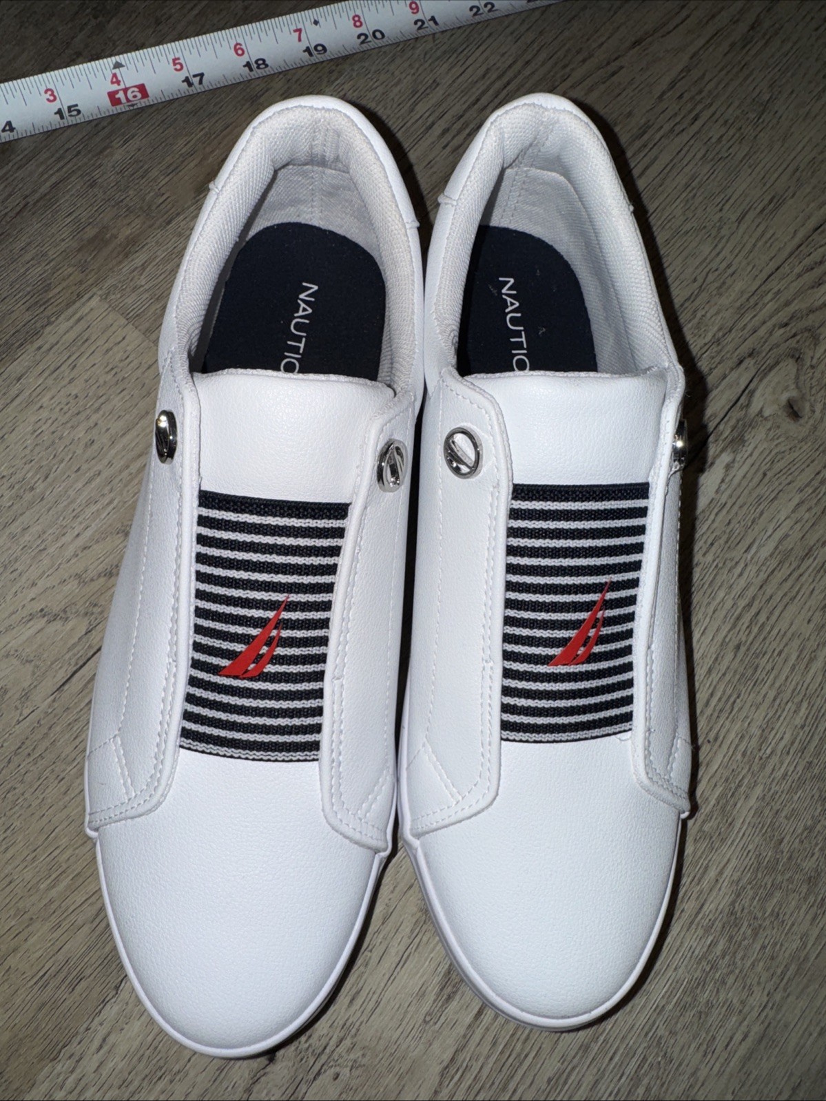 New New Nautica Womens Nitara Stripe Slip On Sneakers US 9.5 Boat Casual Sneaker