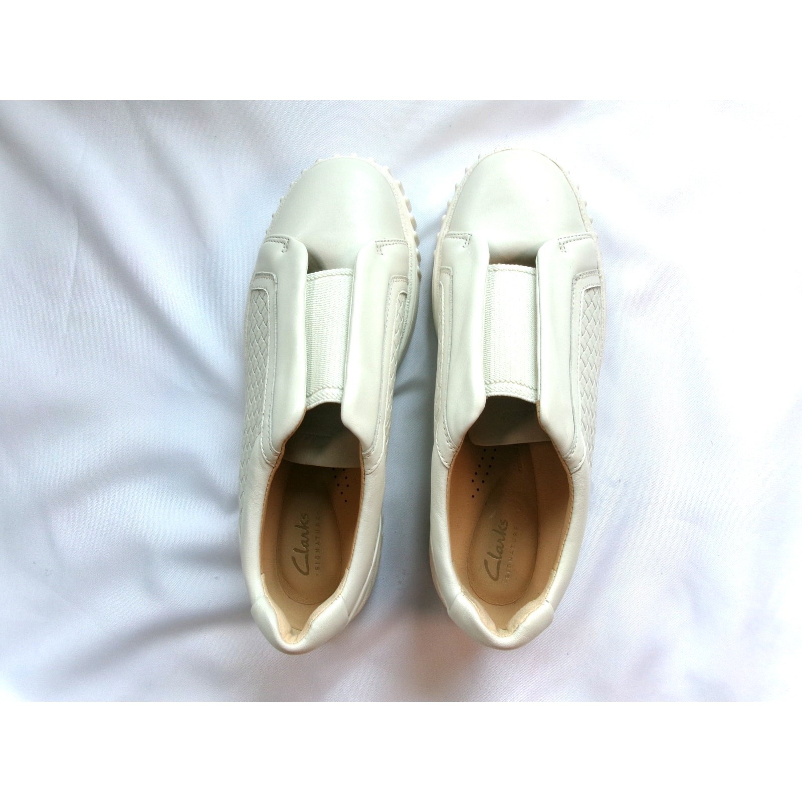 Clarks Mayhill Bay Slip On Sneakers Cream Leather Woven Women’s Size 9