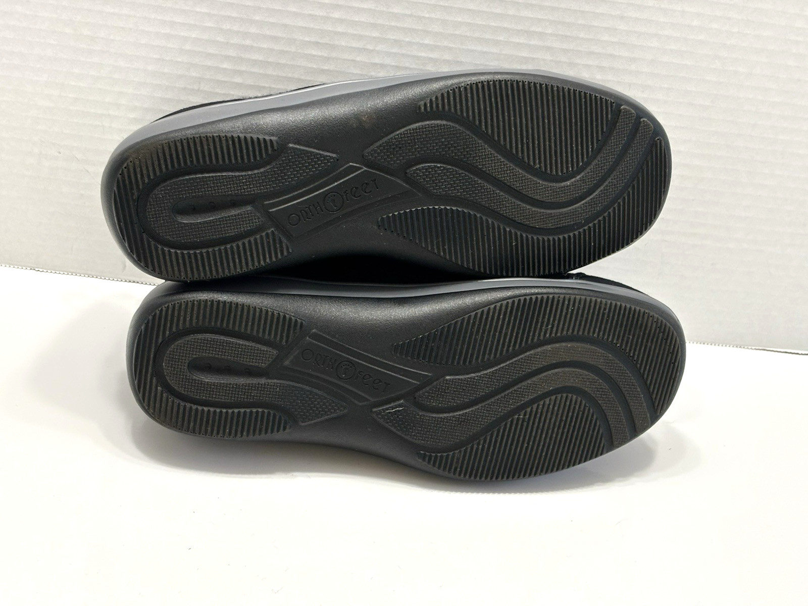 Orthofeet Volcano Women Size 7 M Black Orthopedic Adjustable Strap Comfort Shoes