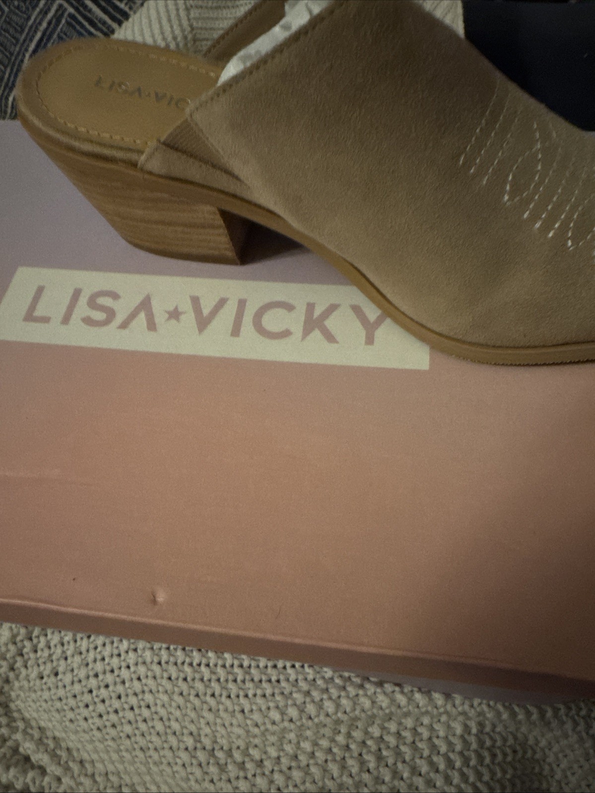 Lisa Vicky Skip V Mule Tan/Camel Suede Size 9 M Western Cowboy Boot Look NIB NEW