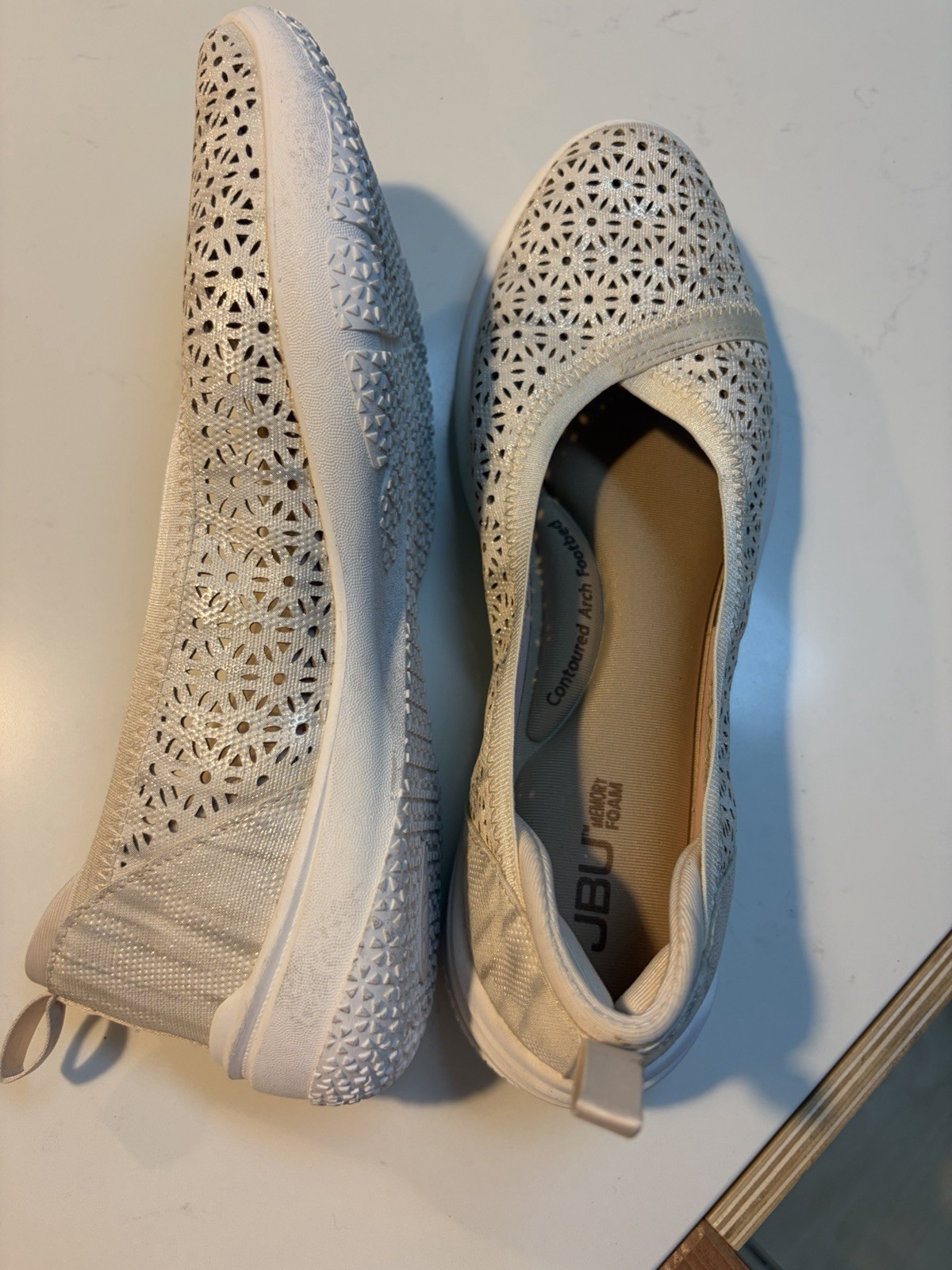 JBU Emma Women’s Cream Textile Slip-On Casual Shoes Cushioned Comfort 8.5 M