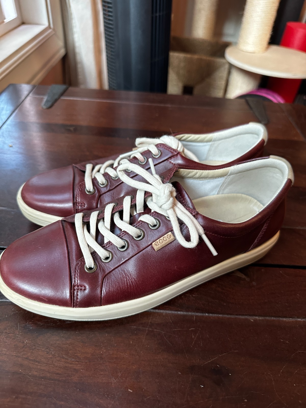 ECCO Women’s Brown Tie Oxford Size 8.5 Women’s – Excellent condition