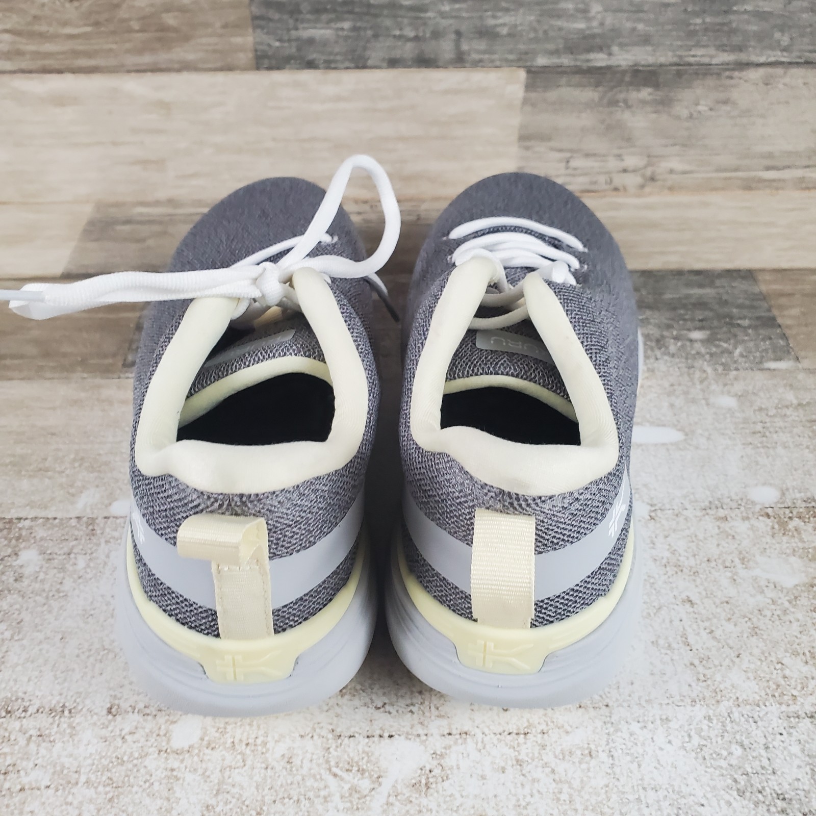 Kuru Flex Via Womens Shoes Sz 10.5 W Running Dove Gray Pale Lime Lace Up Sneaker