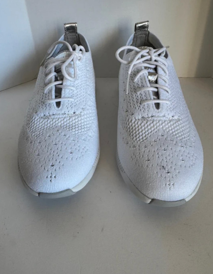 Cole Haan womens white comfort lace up sneakers size 7