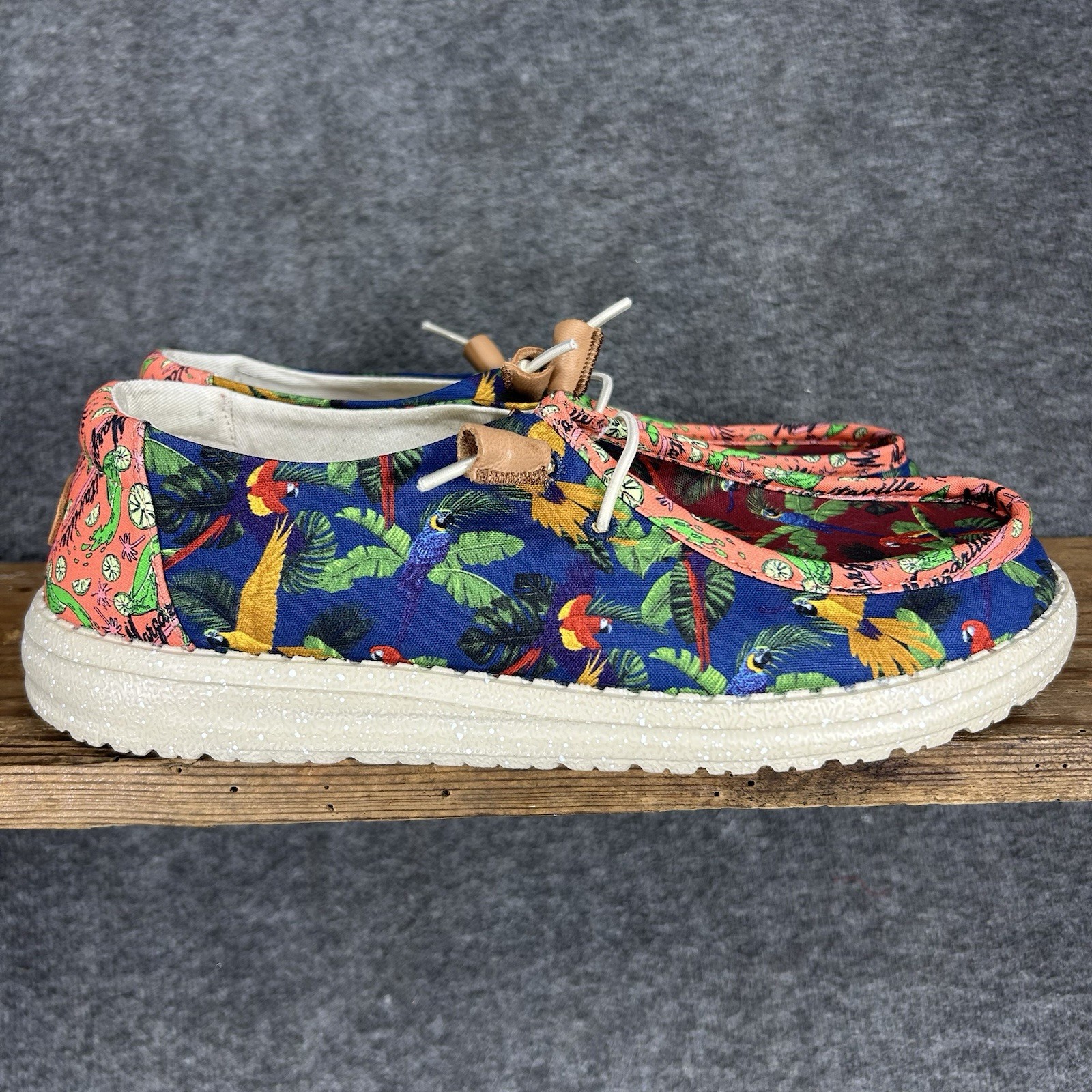 Hey Dude Shoes Womens 11 MultiColor Wendy Margaritaville Parrot Print Casual