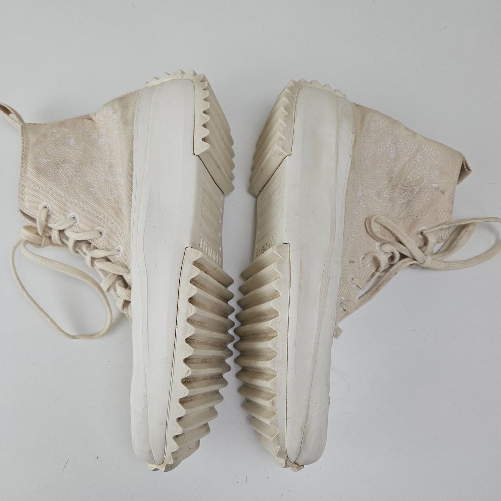 Converse Run Star Hike Embroidered Canvas Platform High Top Women 12 Ivory Lug