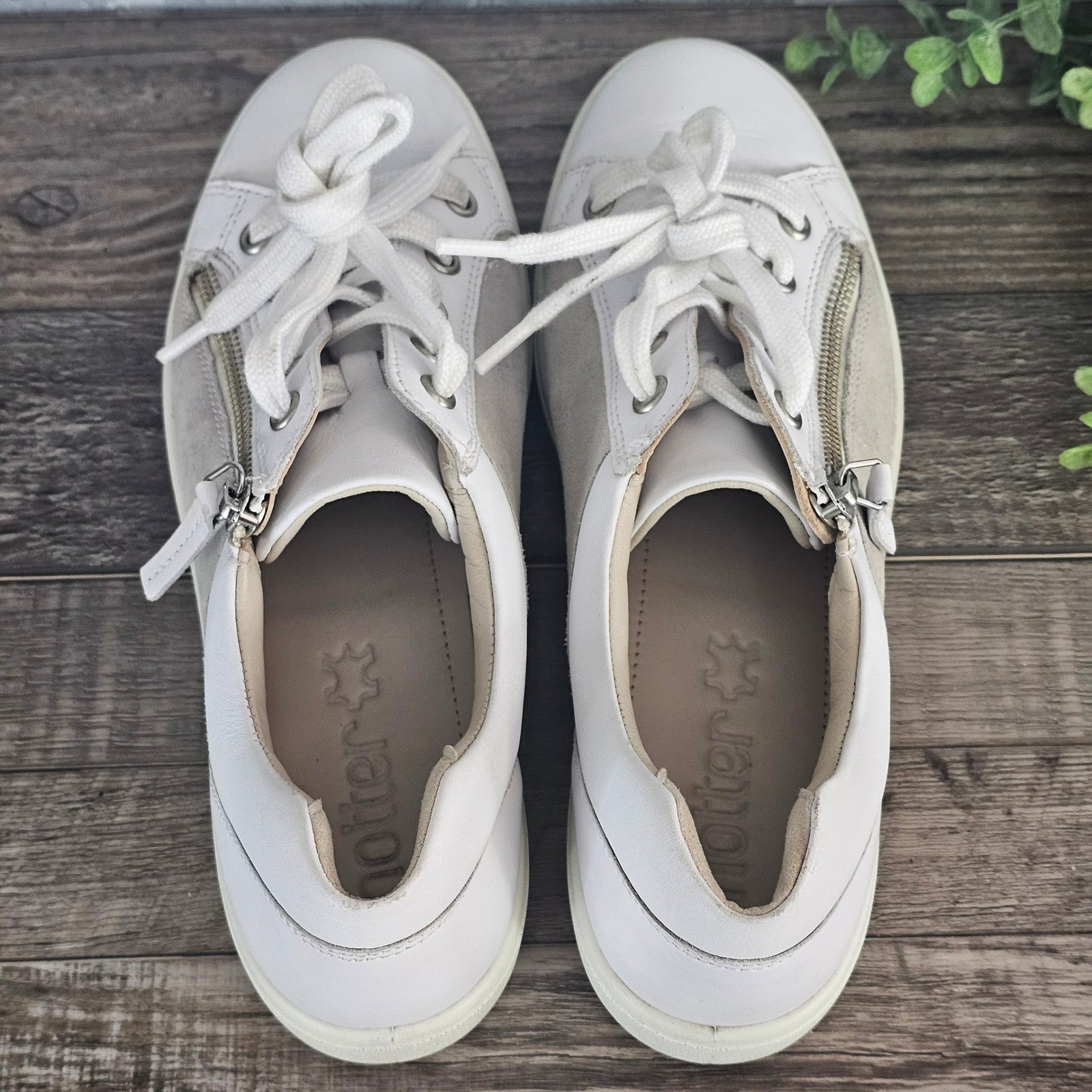 Hotter Chase Metallic Leather Sneakers White Beige Side Zip Comfort Women 8