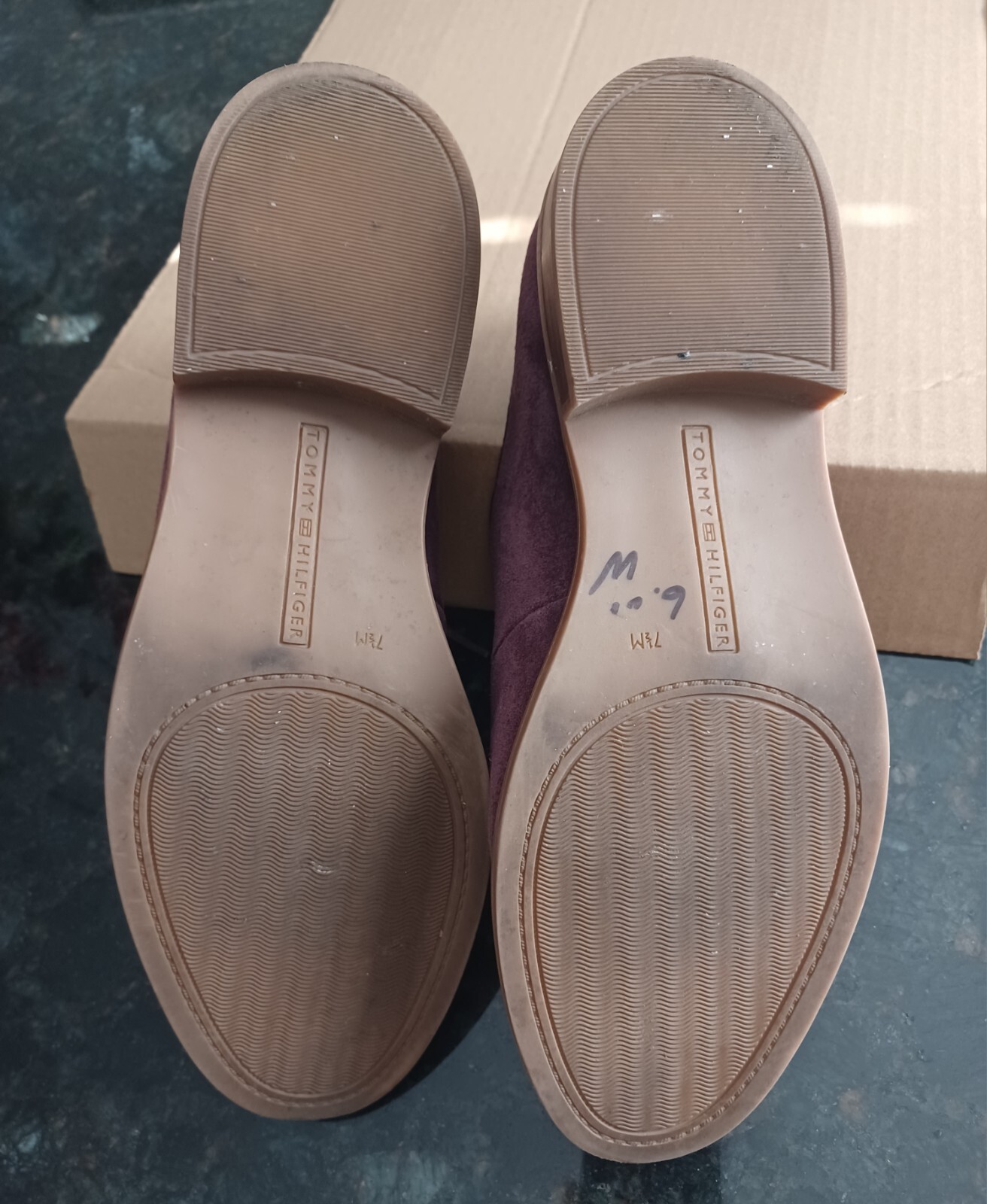 Tommy Hilfiger , Woman Size 7, Deep Purple, On Trend, Oxford Style , Suede